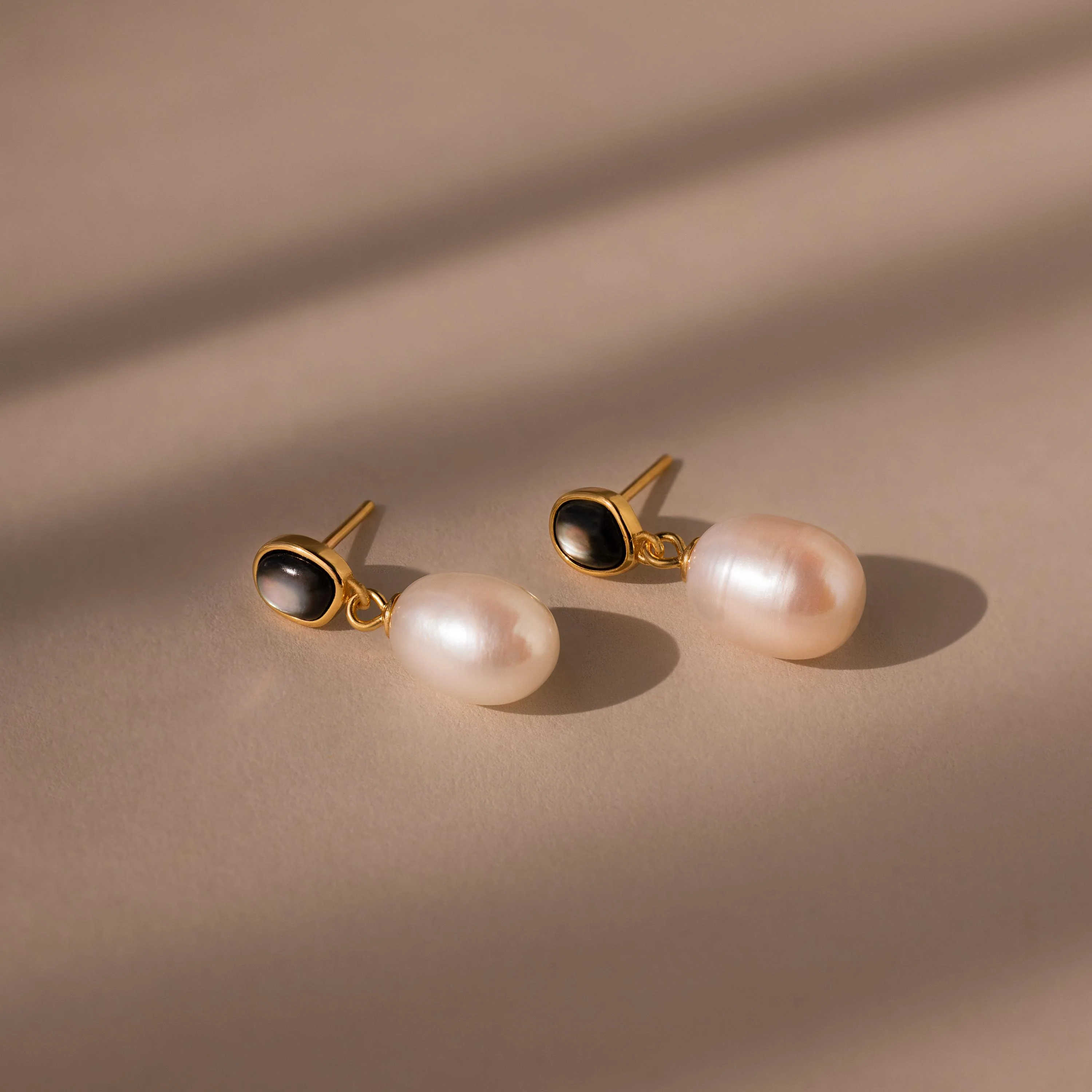 Midnight Pearl Drop Earrings - Image 8