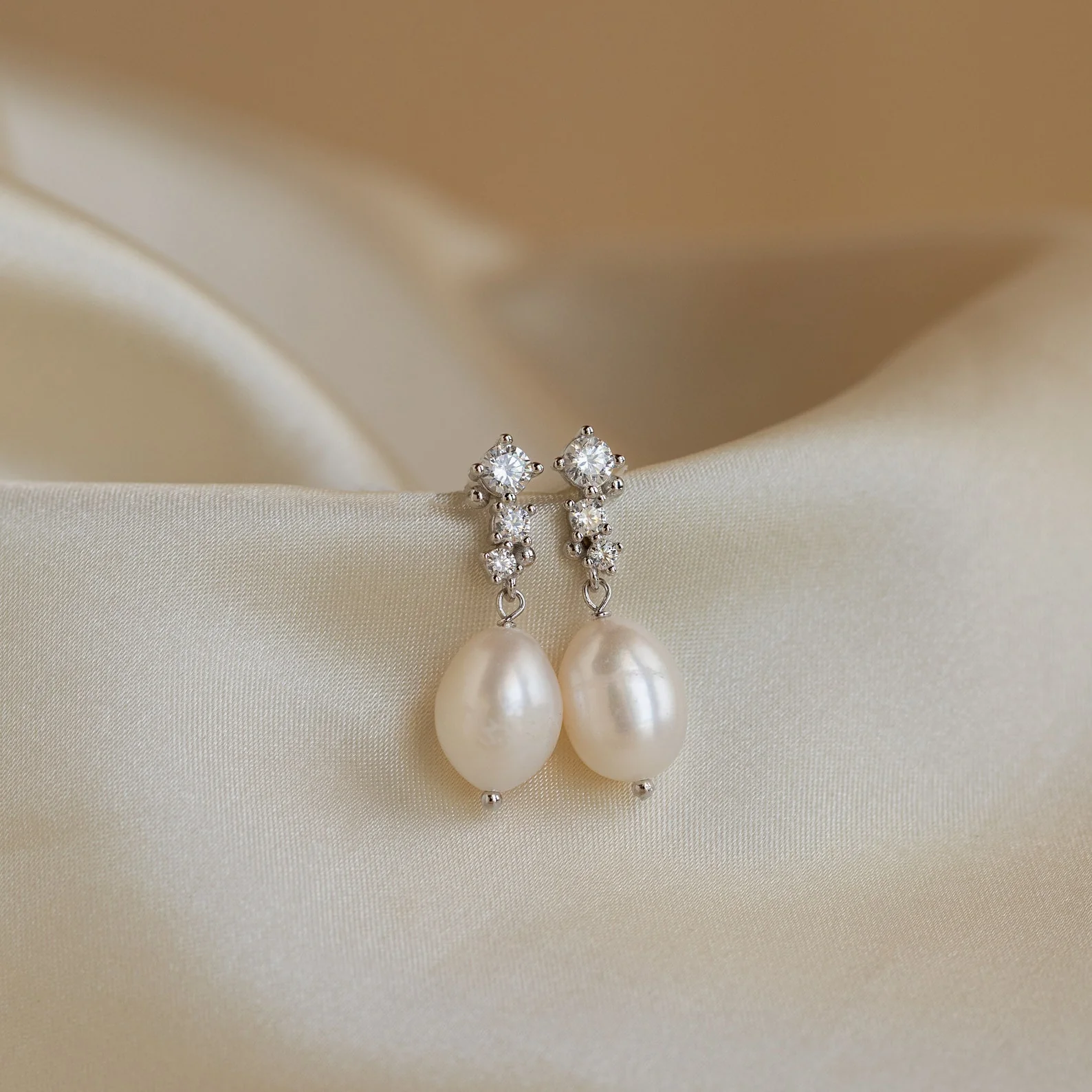 Millie Drop Earrings - Image 8