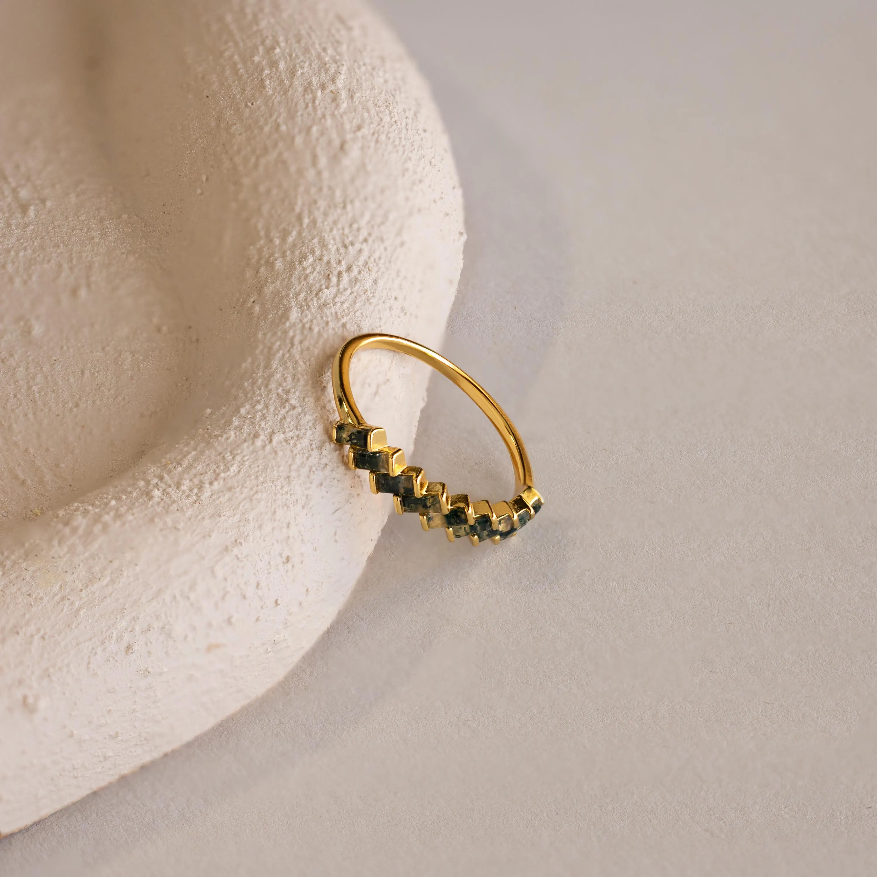 Moss Agate Eternity Ring - Image 5
