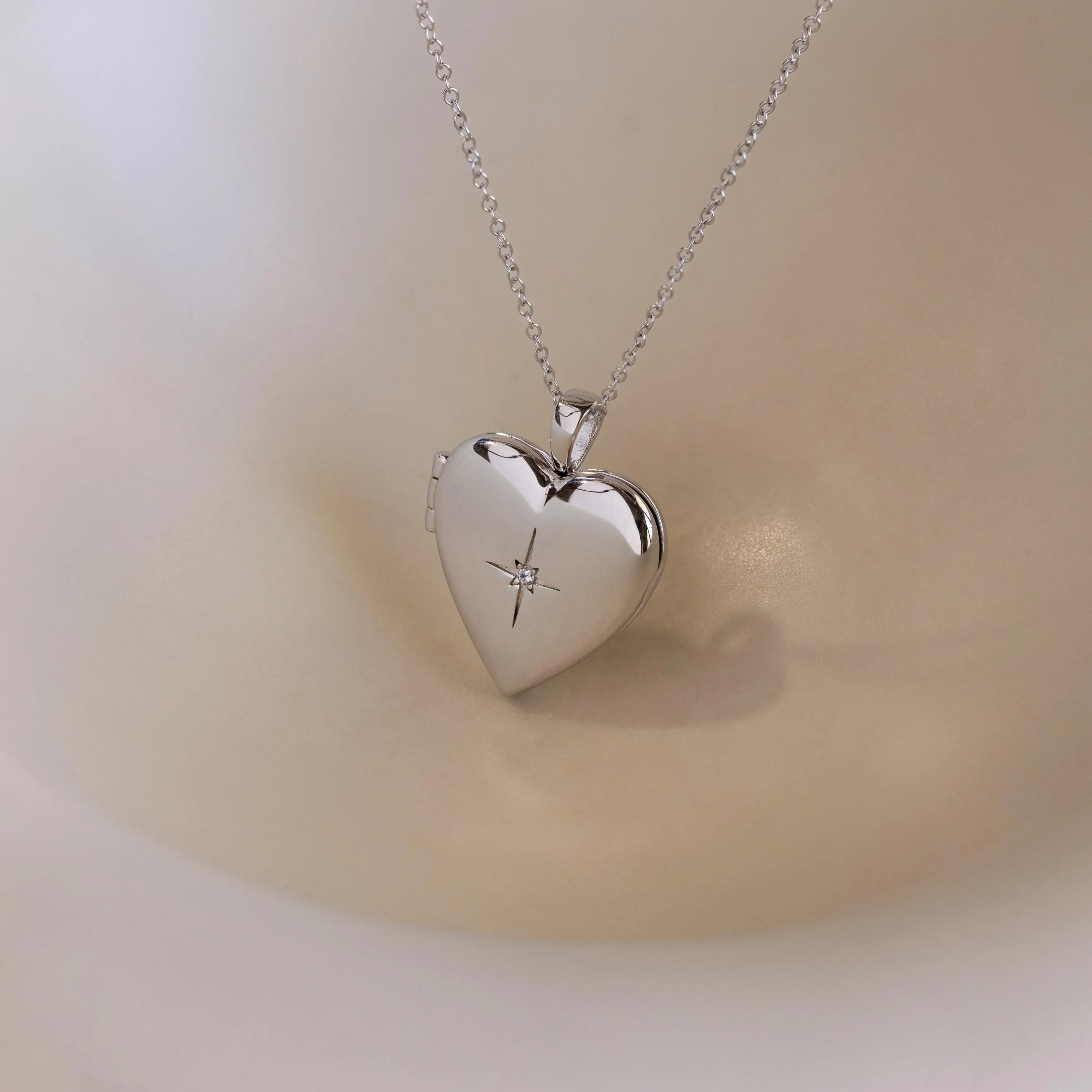North Star Heart Locket Necklace - Image 8