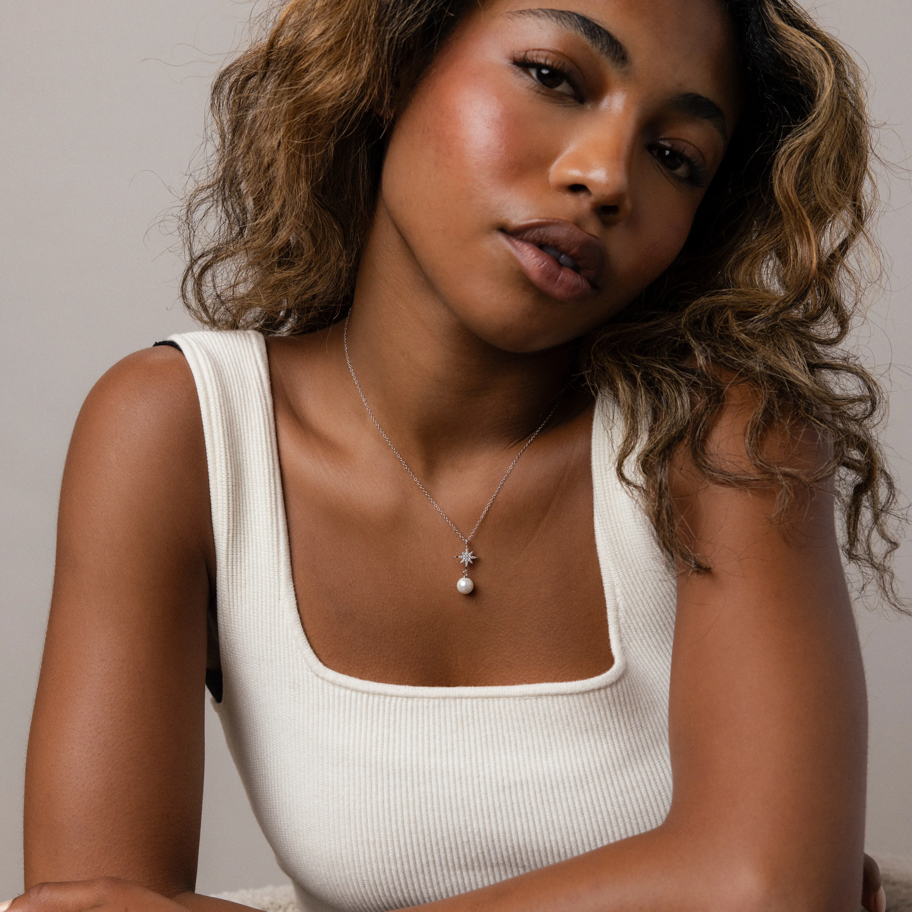 North Star Pearl Necklace in Silver - Image 6