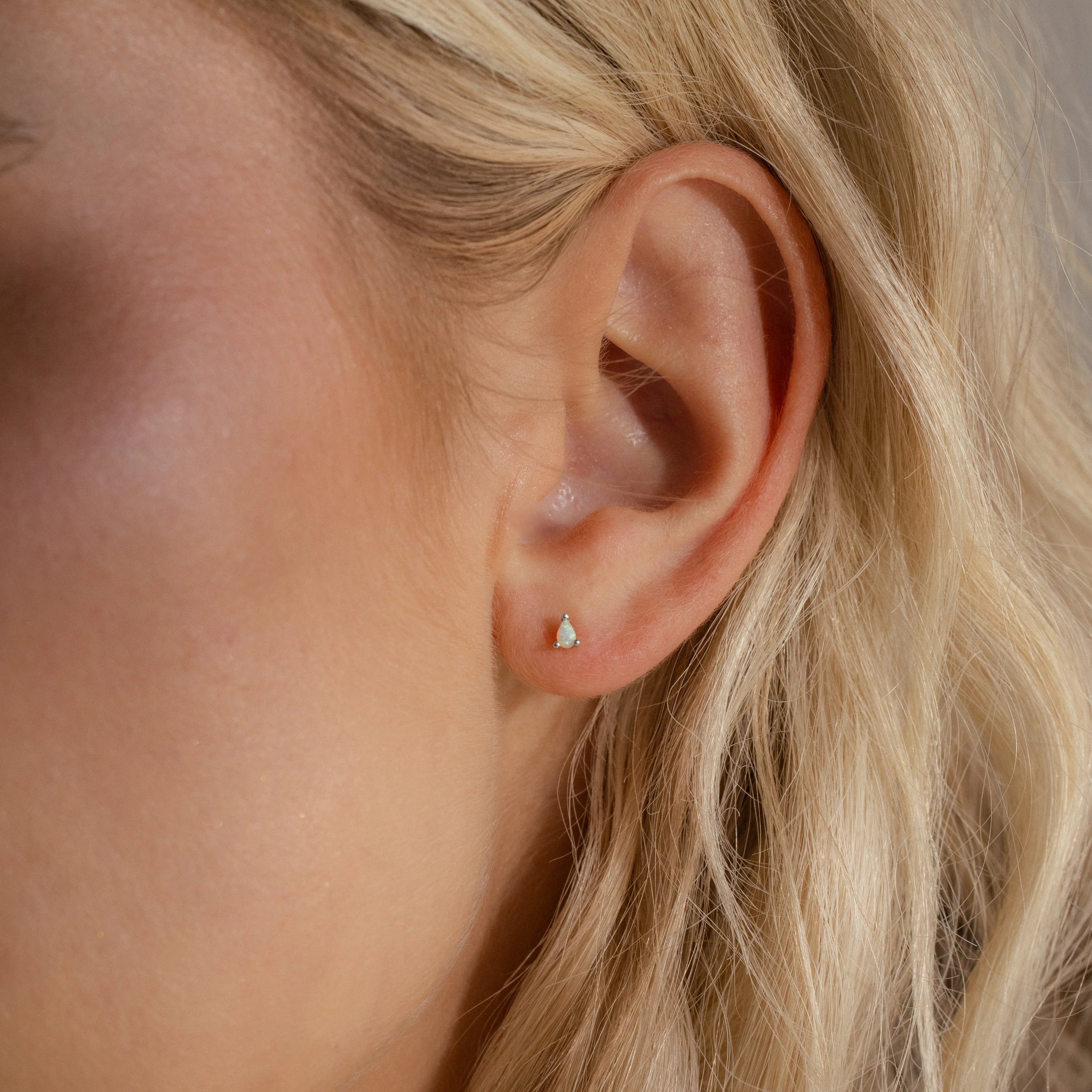 Opal Teardrop Flatback Studs in Silver - Image 2