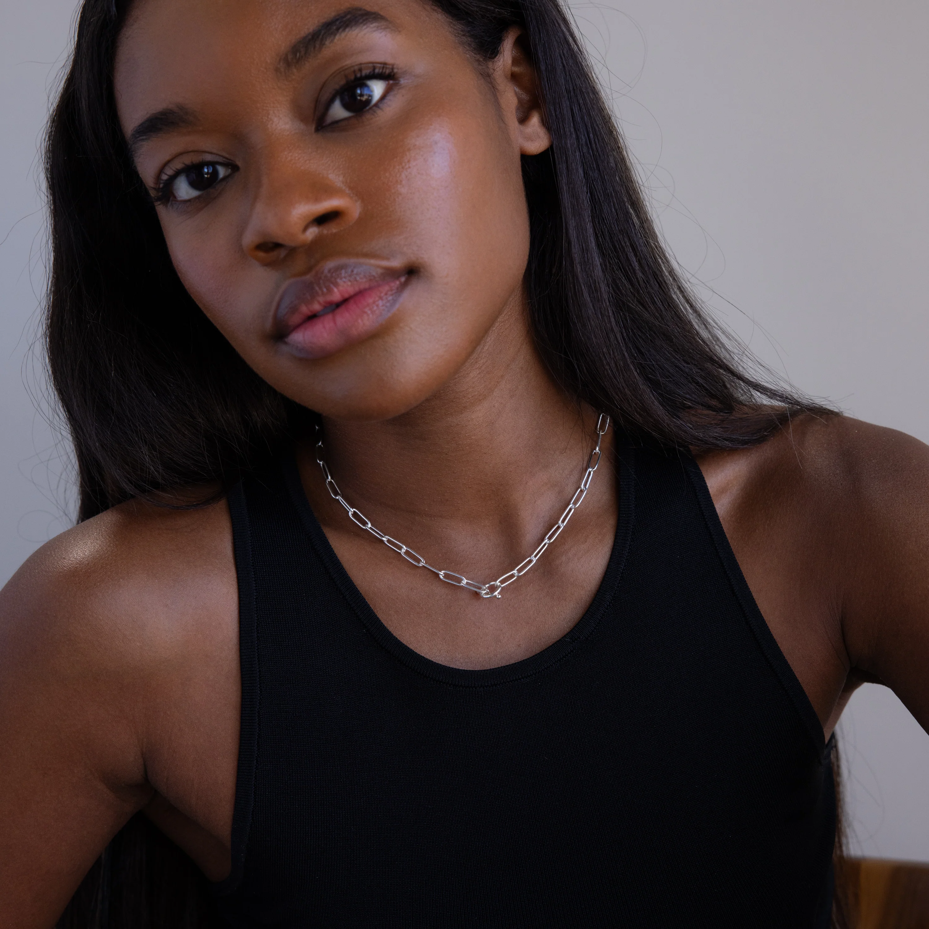 Paperclip Toggle Necklace in Silver - Image 4