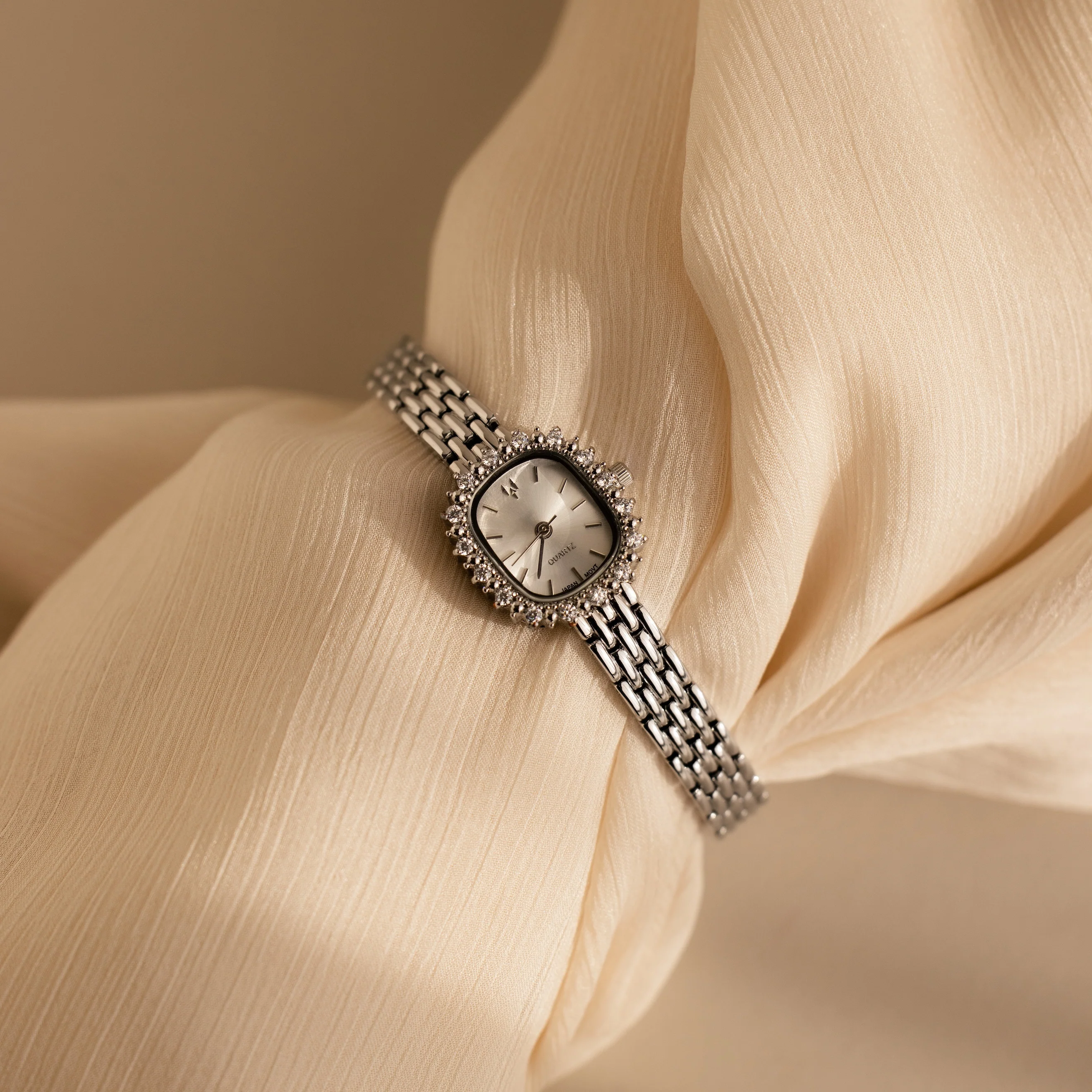 Pave Blossom Timepiece in Diamond - Image 4