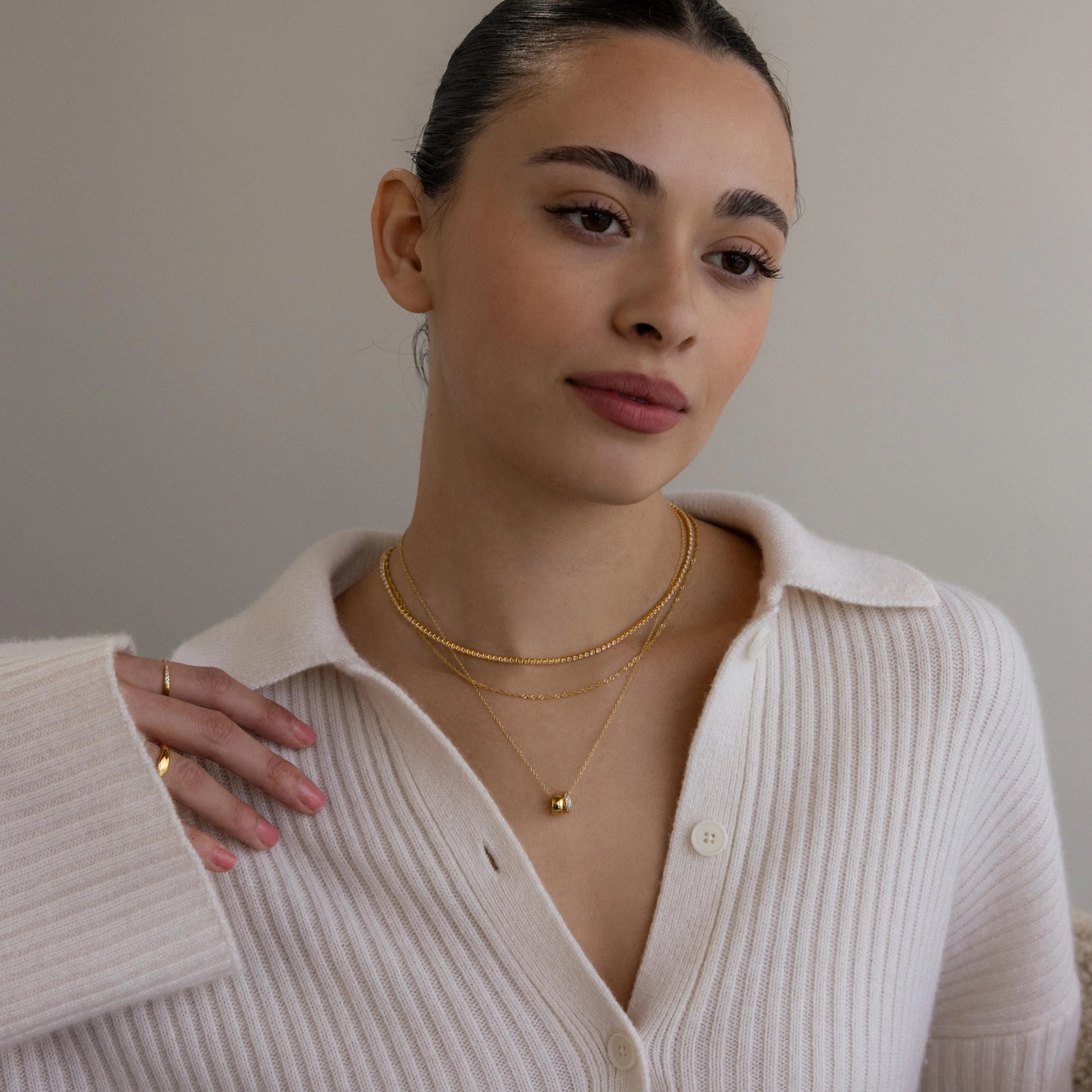 Pave Duo Circle Necklace - Image 6