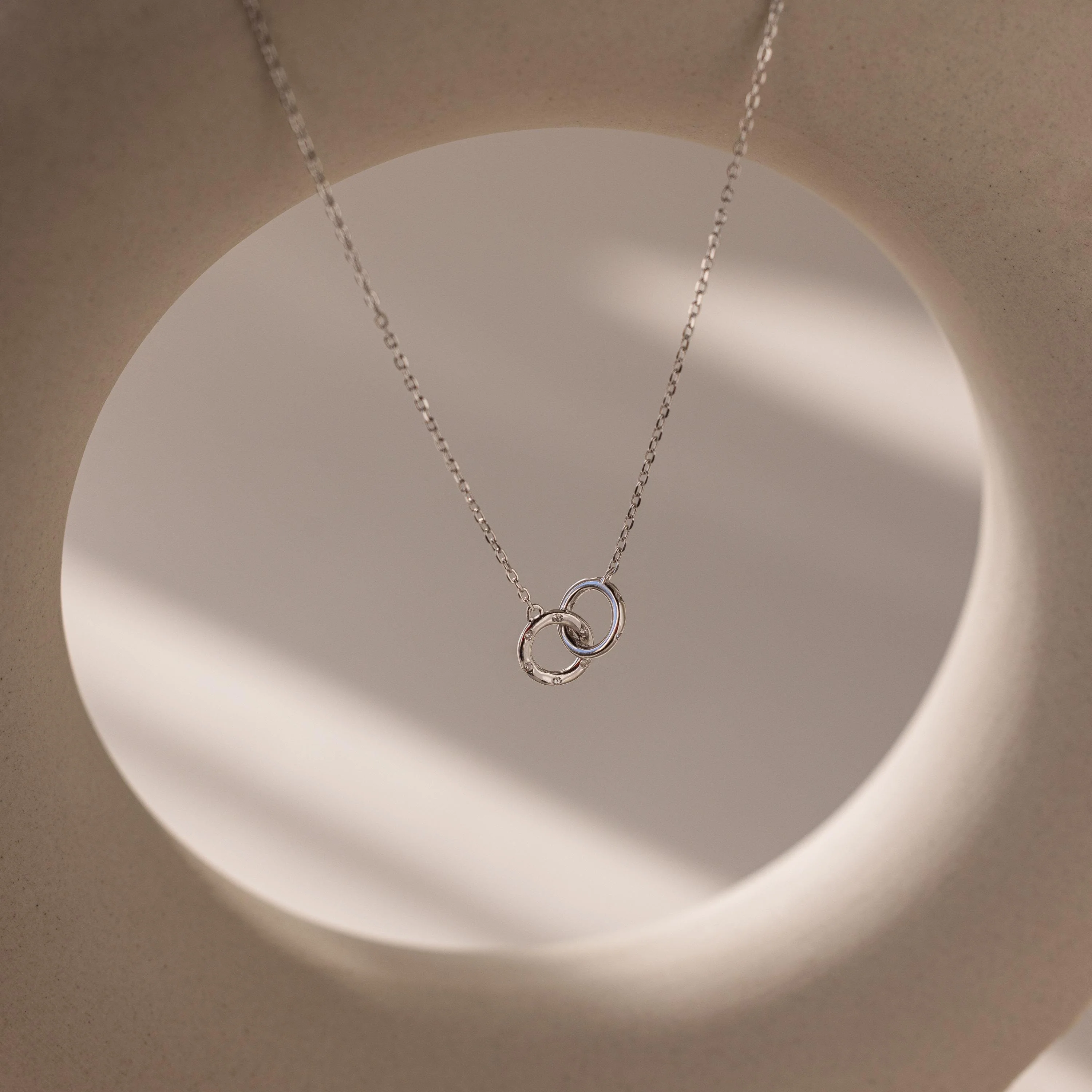 Pave Interlocking Circle Necklace - Image 5