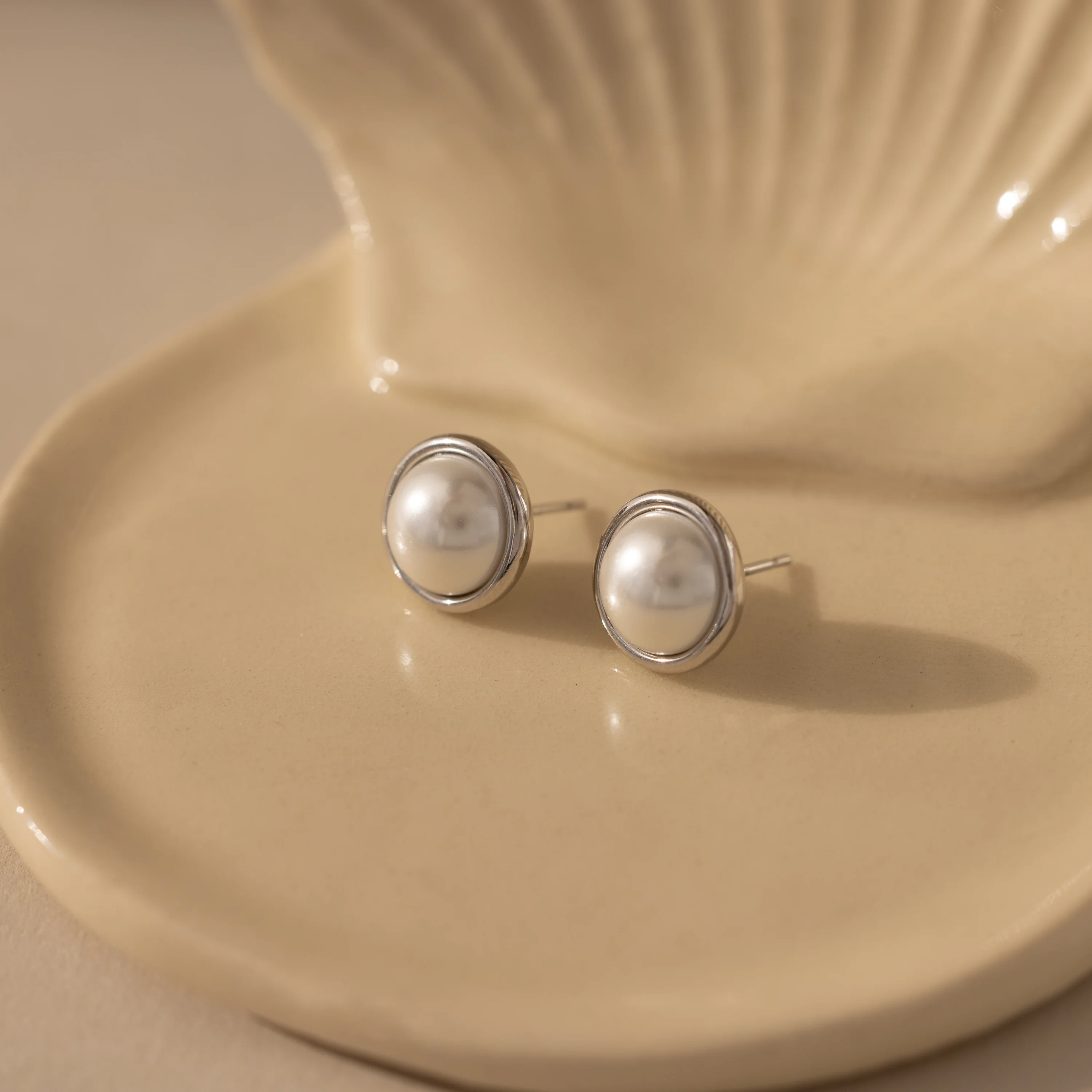 Pearl Bezel Studs in Silver - Image 6