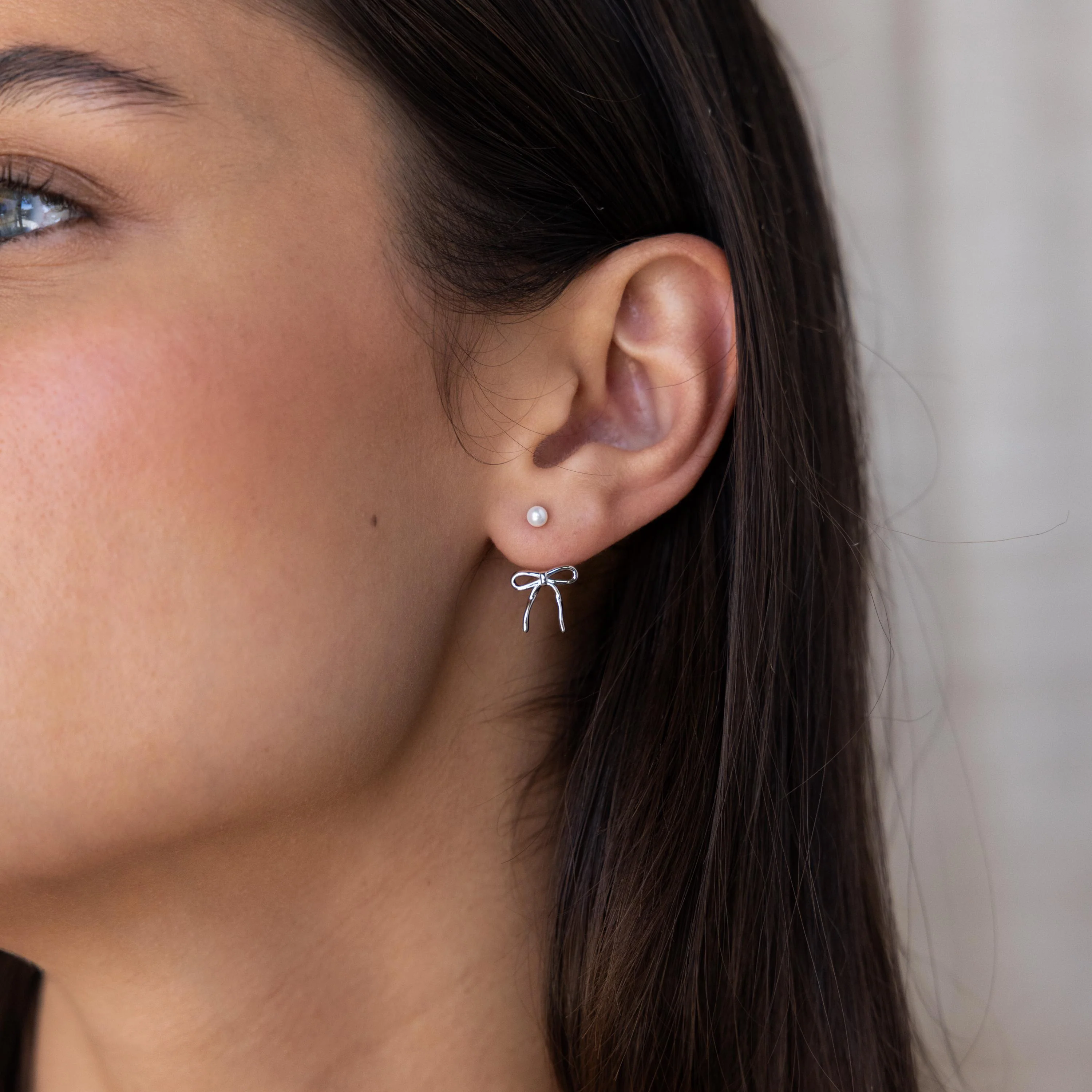 Pearl & Bow Ear Jackets - Image 5