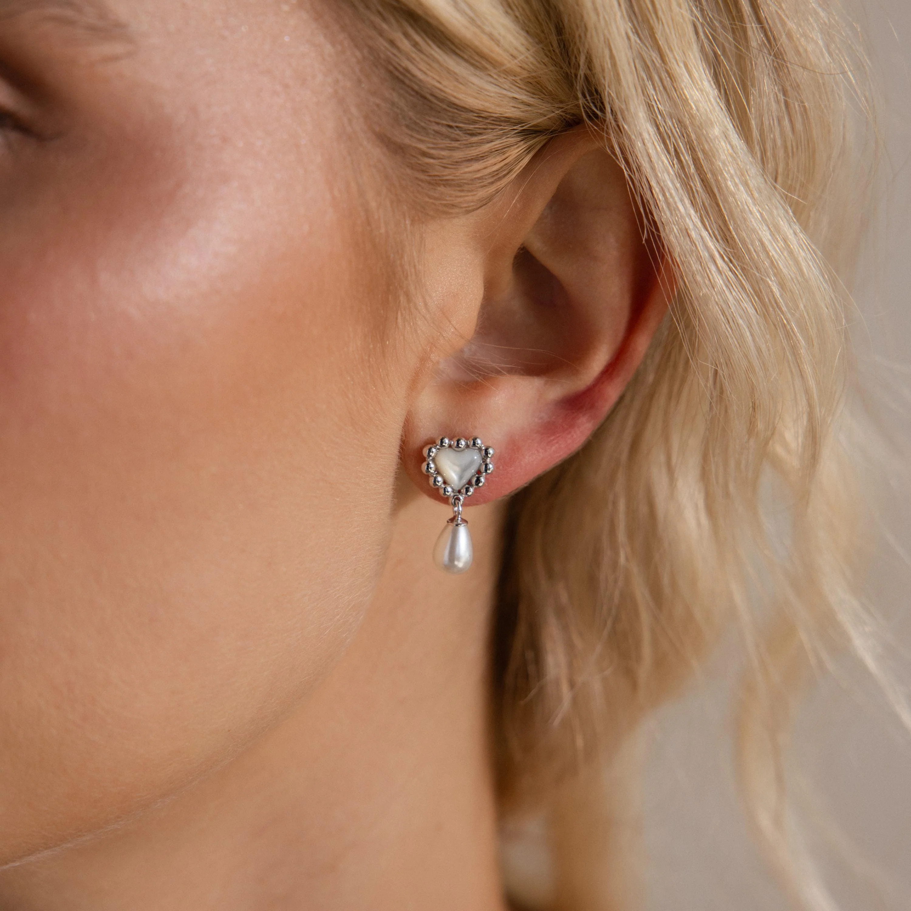 Pearl Heart Beaded Drop Studs in Silver - Image 2