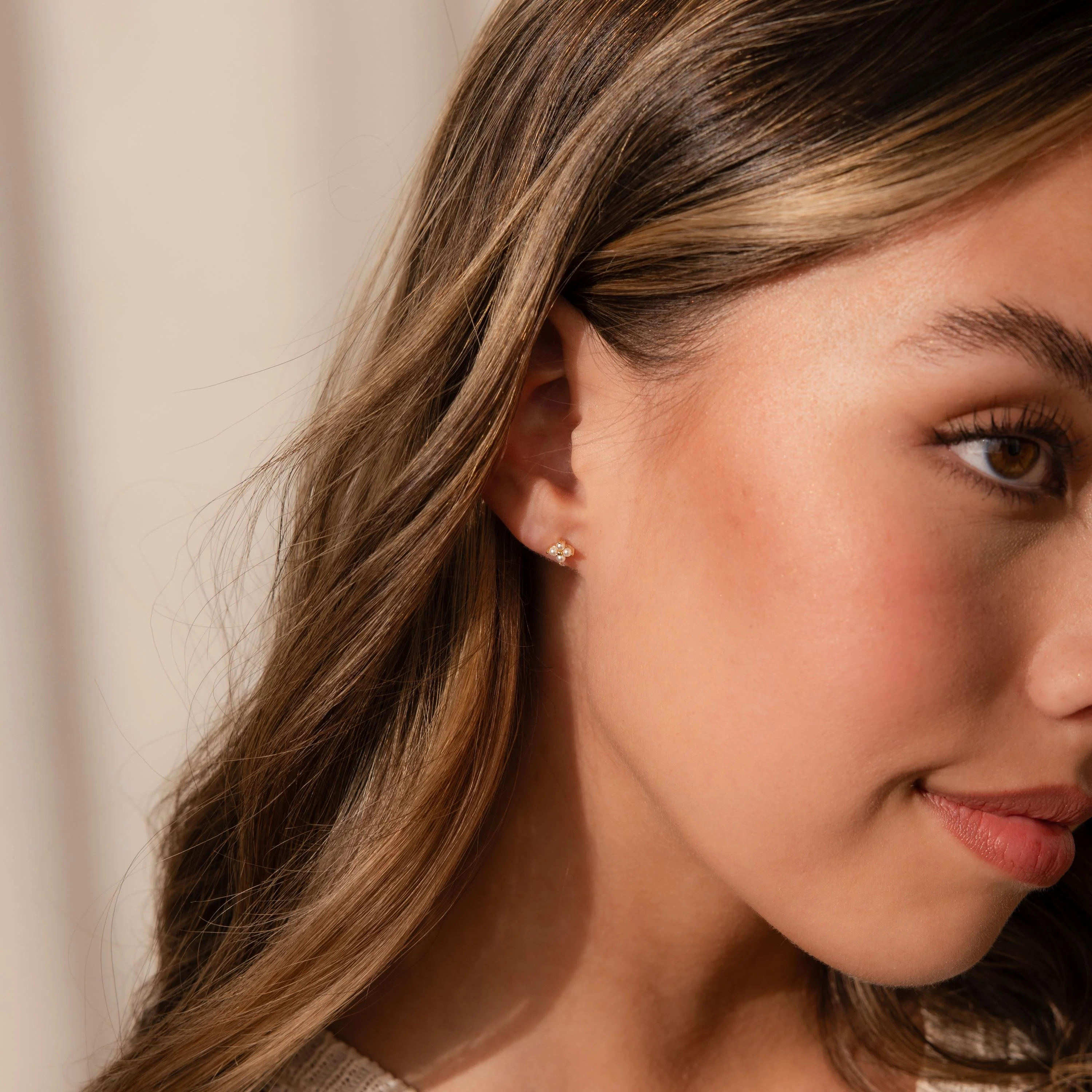 Pearl Ivy Flower Studs - Image 8