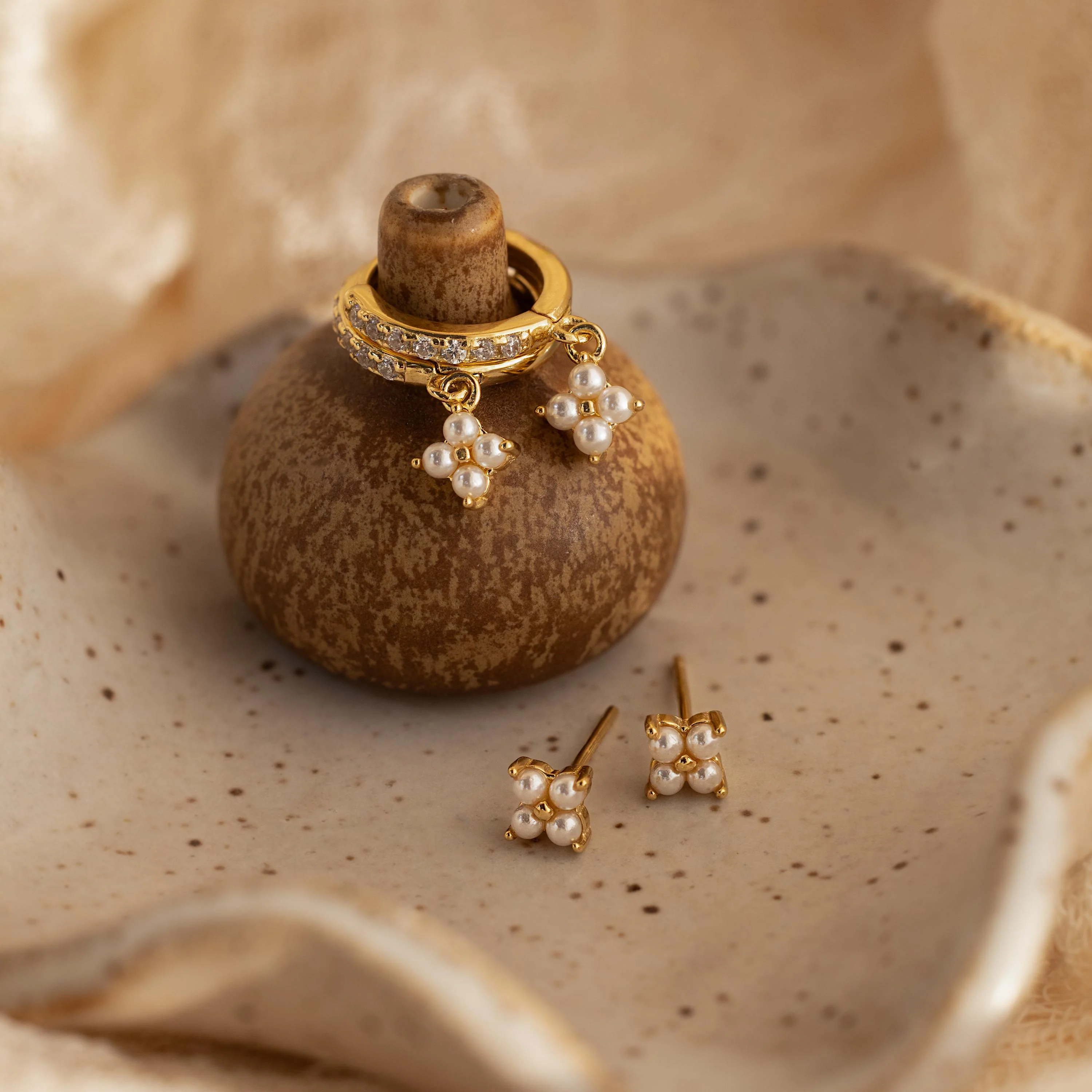 Pearl Ivy Flower Studs - Image 9