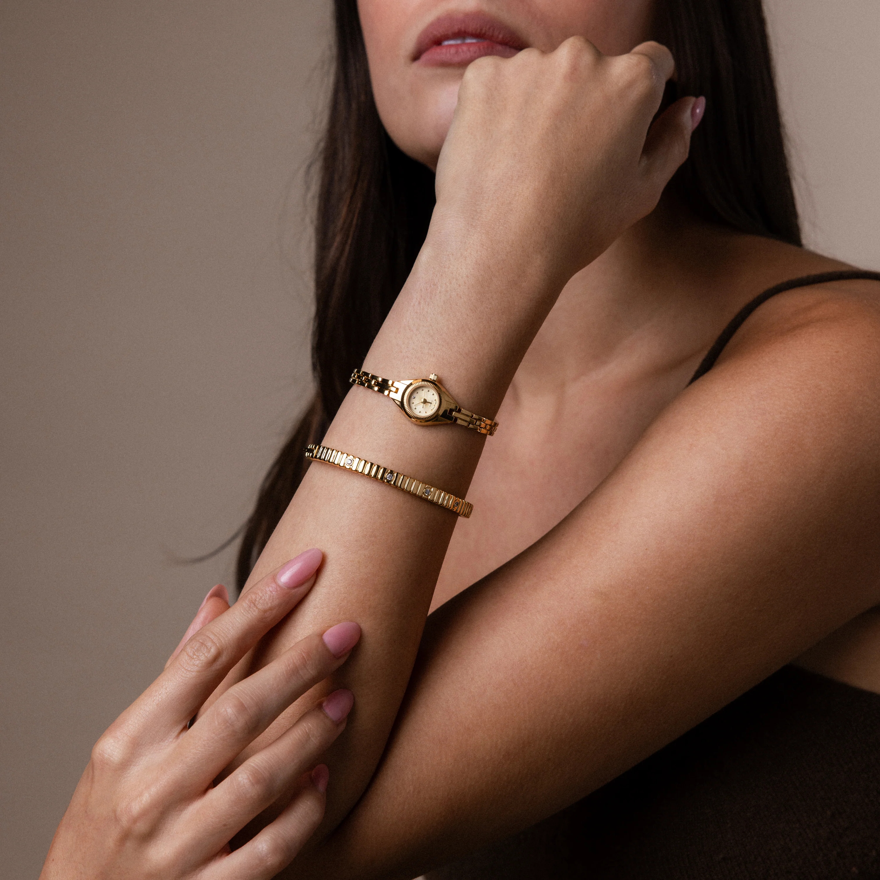 Petite Round Timepiece - Image 4
