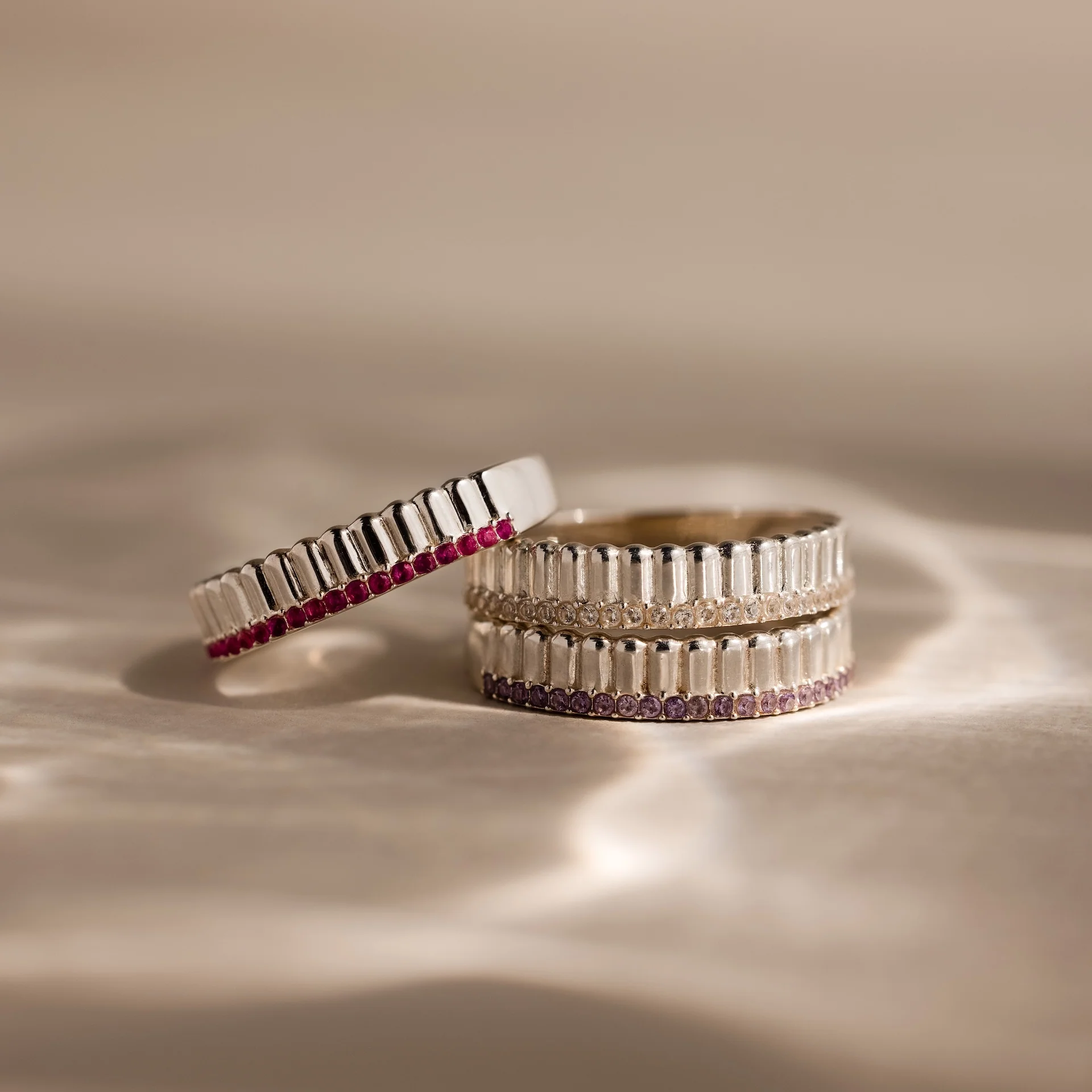 Ribbed Alexandrite Stack Ring - Image 7