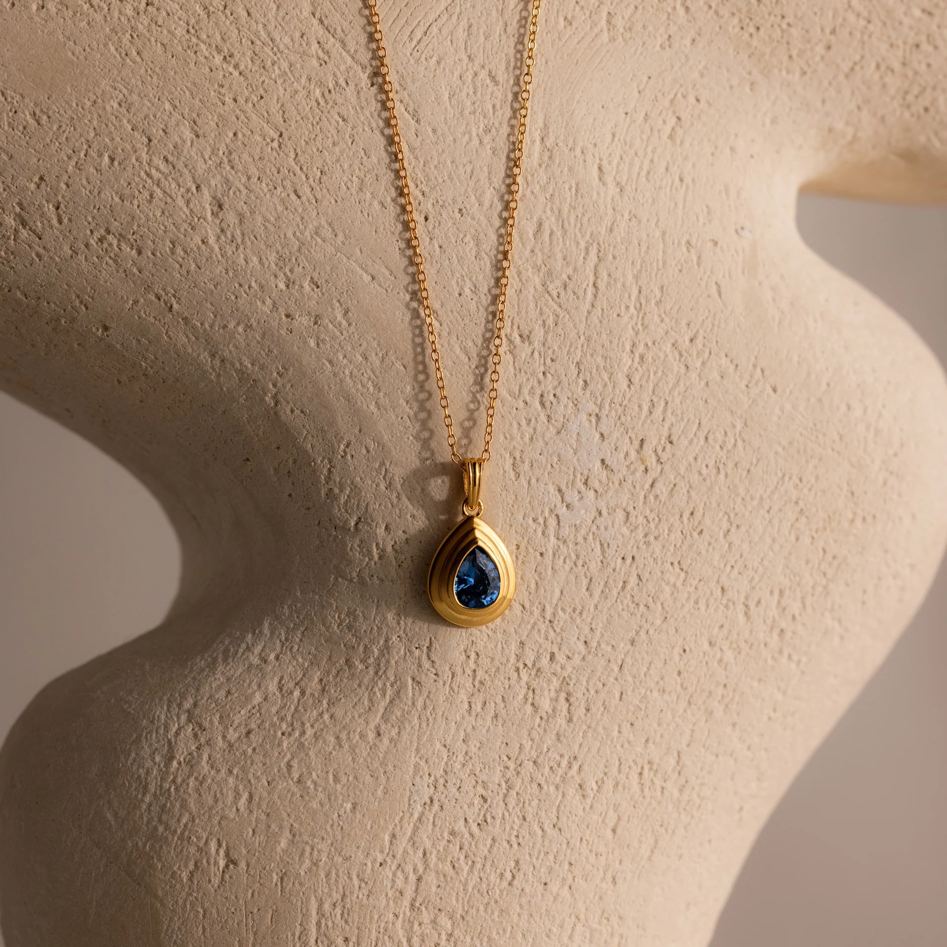 Ribbed Birthstone Pendant Necklace - Image 13