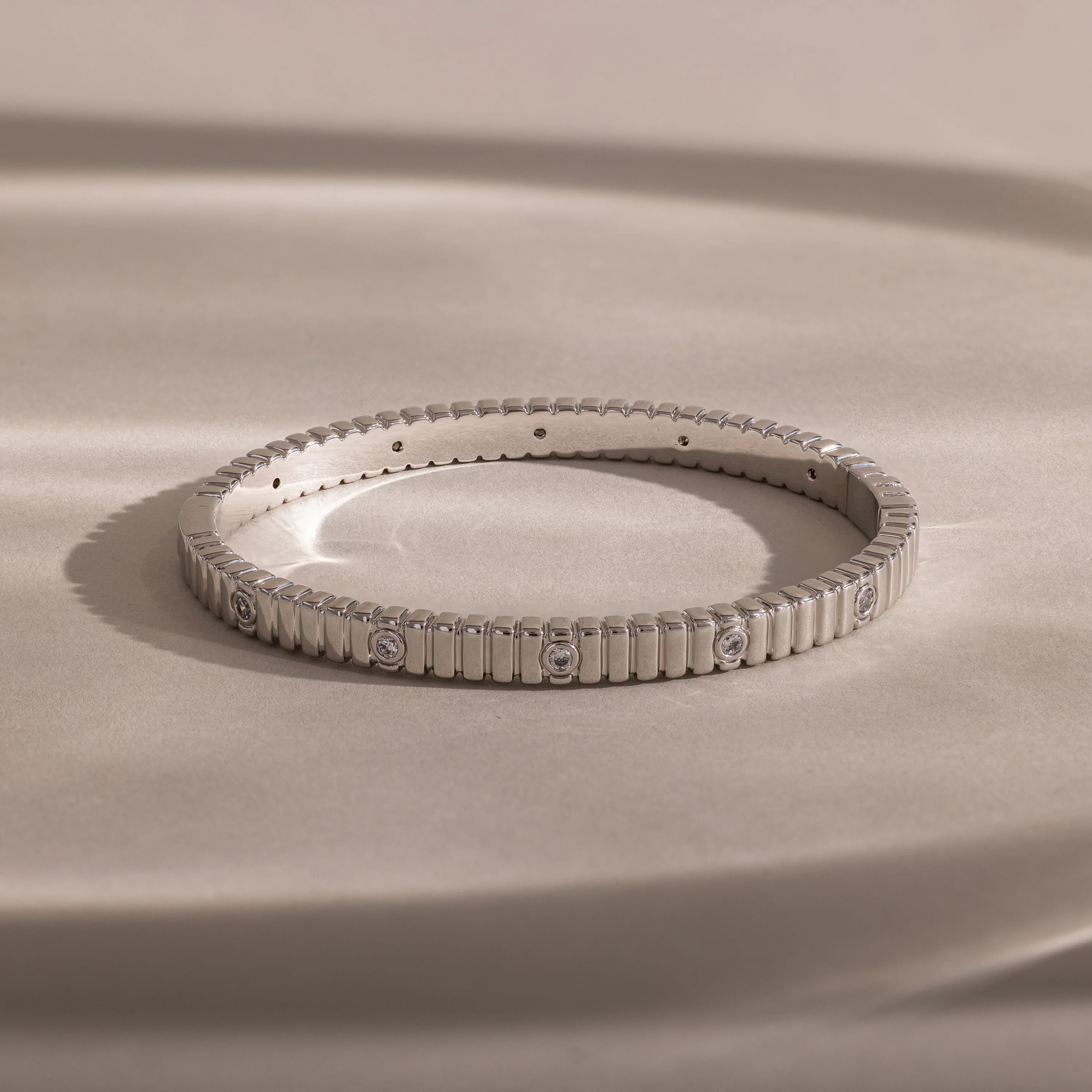 Ribbed Diamond Bangle