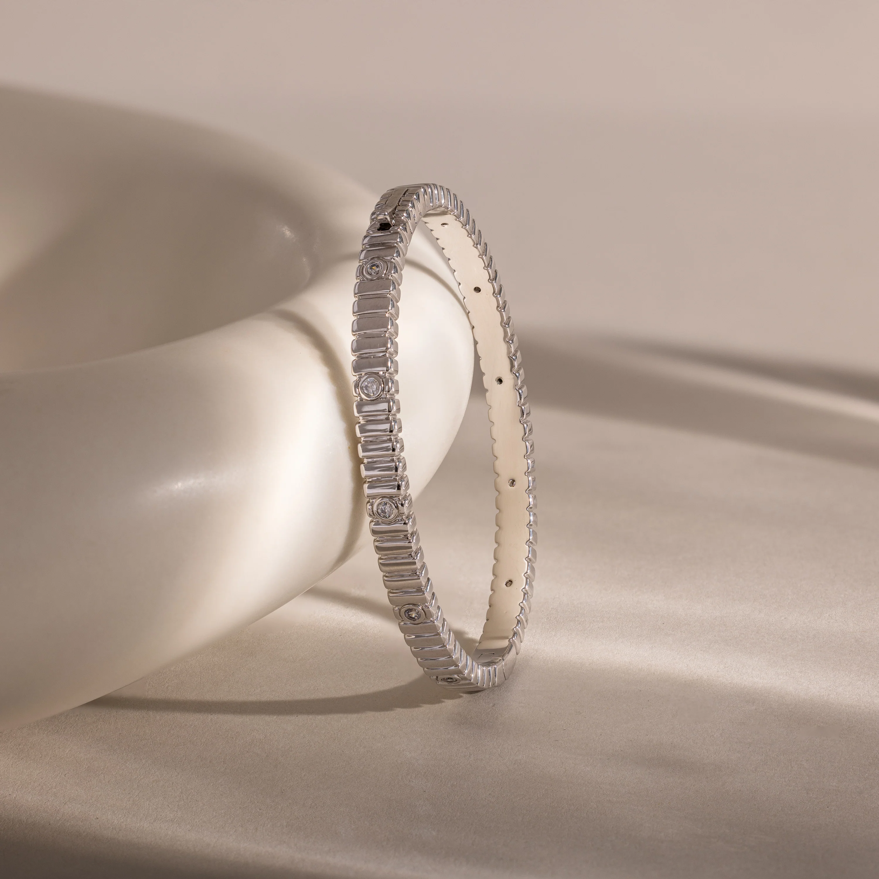 Ribbed Diamond Bangle - Image 4