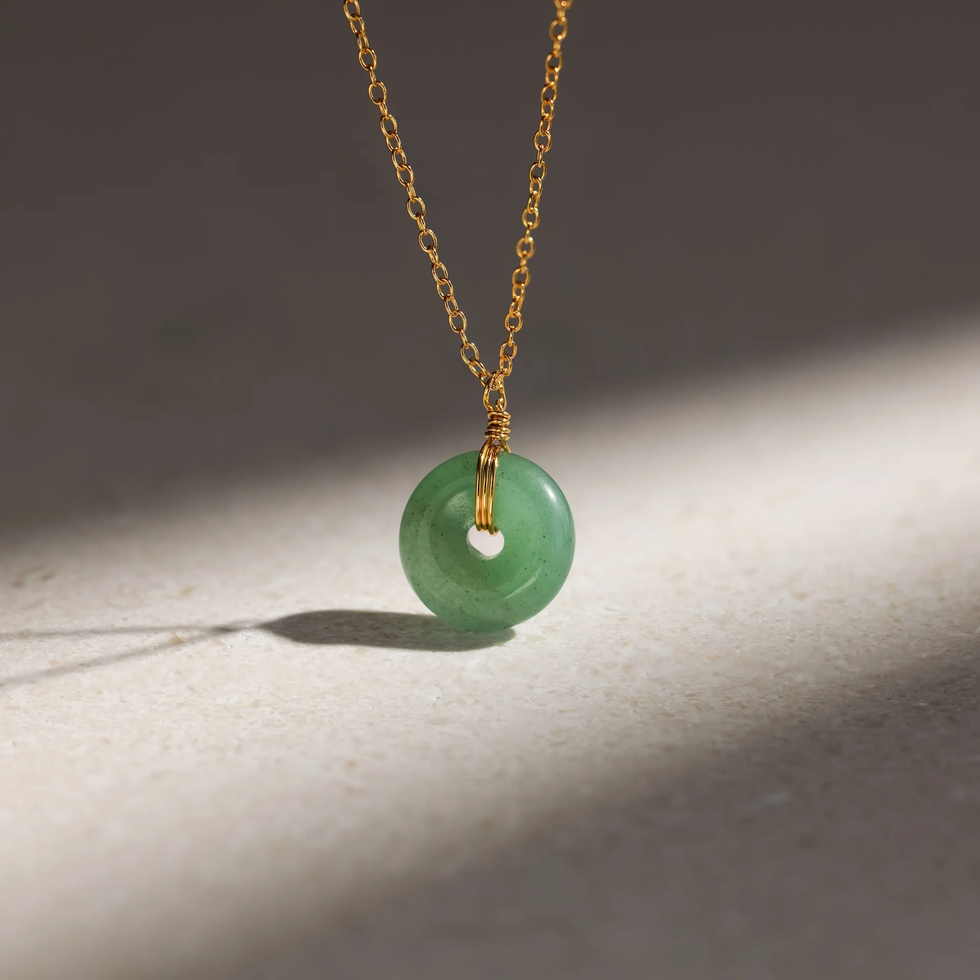 Round Jade Pendant Necklace - Image 3