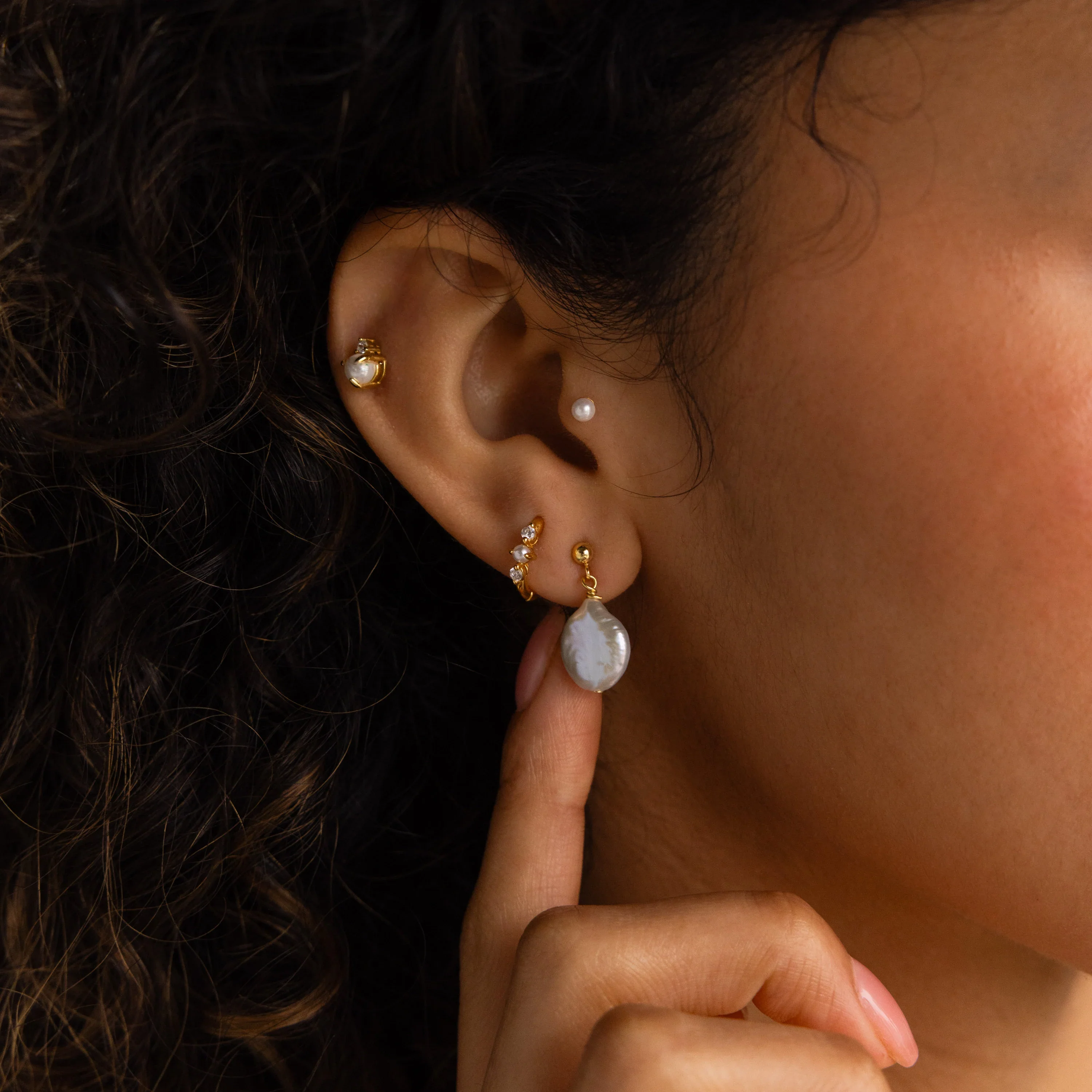 Round Pearl Drop Earrings - Image 8