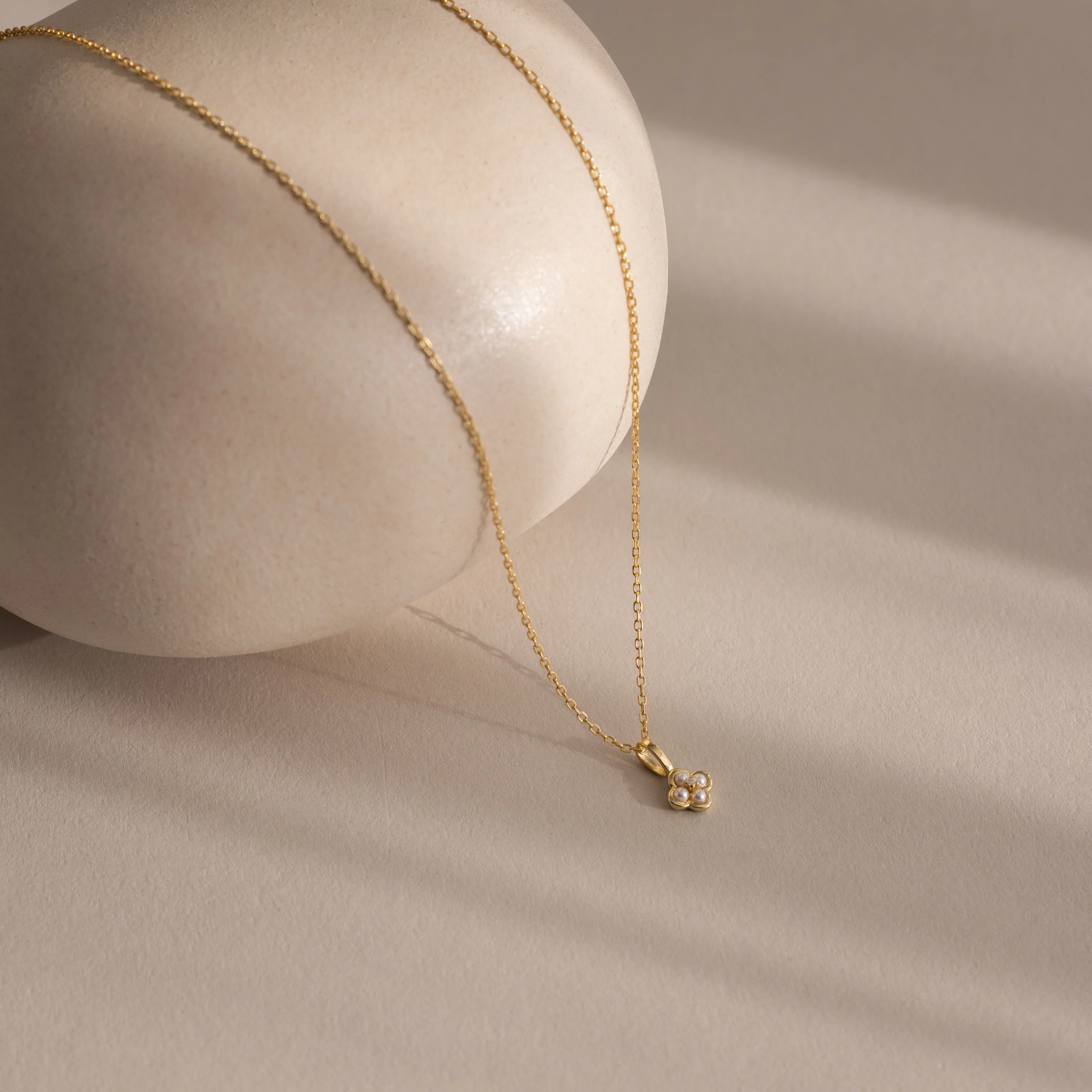 Rounded Pearl Flower Necklace in 18K Gold - Image 6