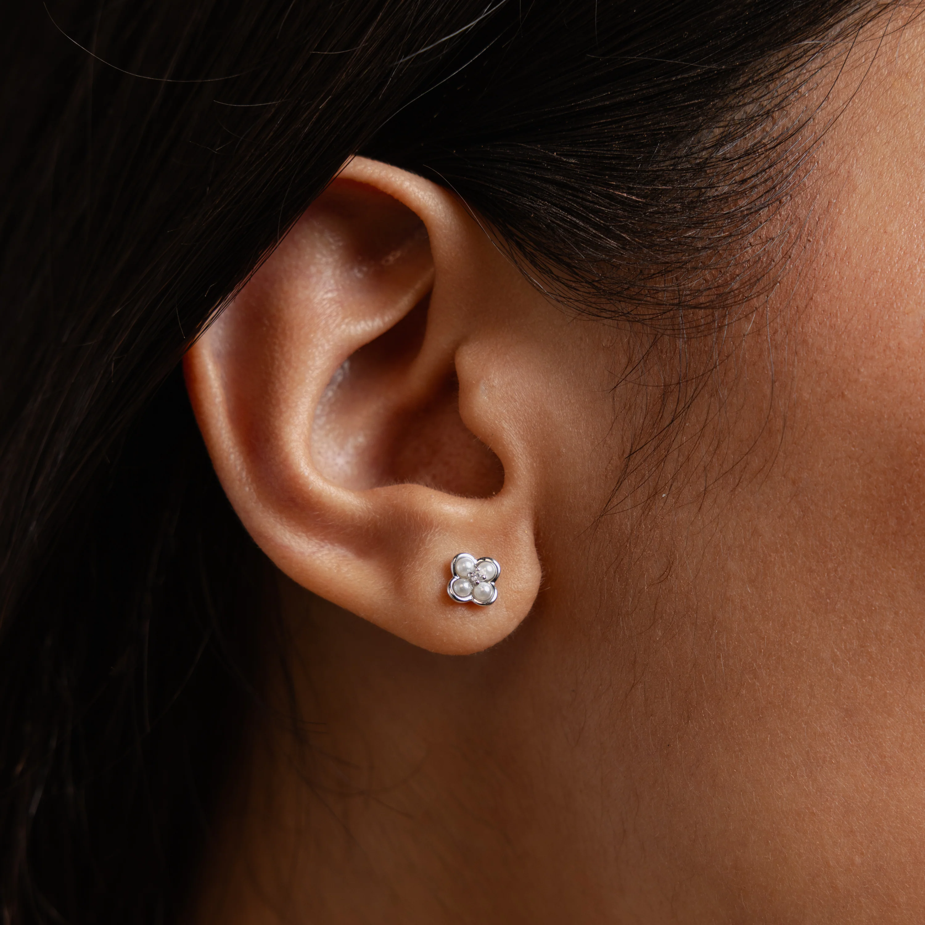 Rounded Pearl Flower Studs in Silver - Image 2