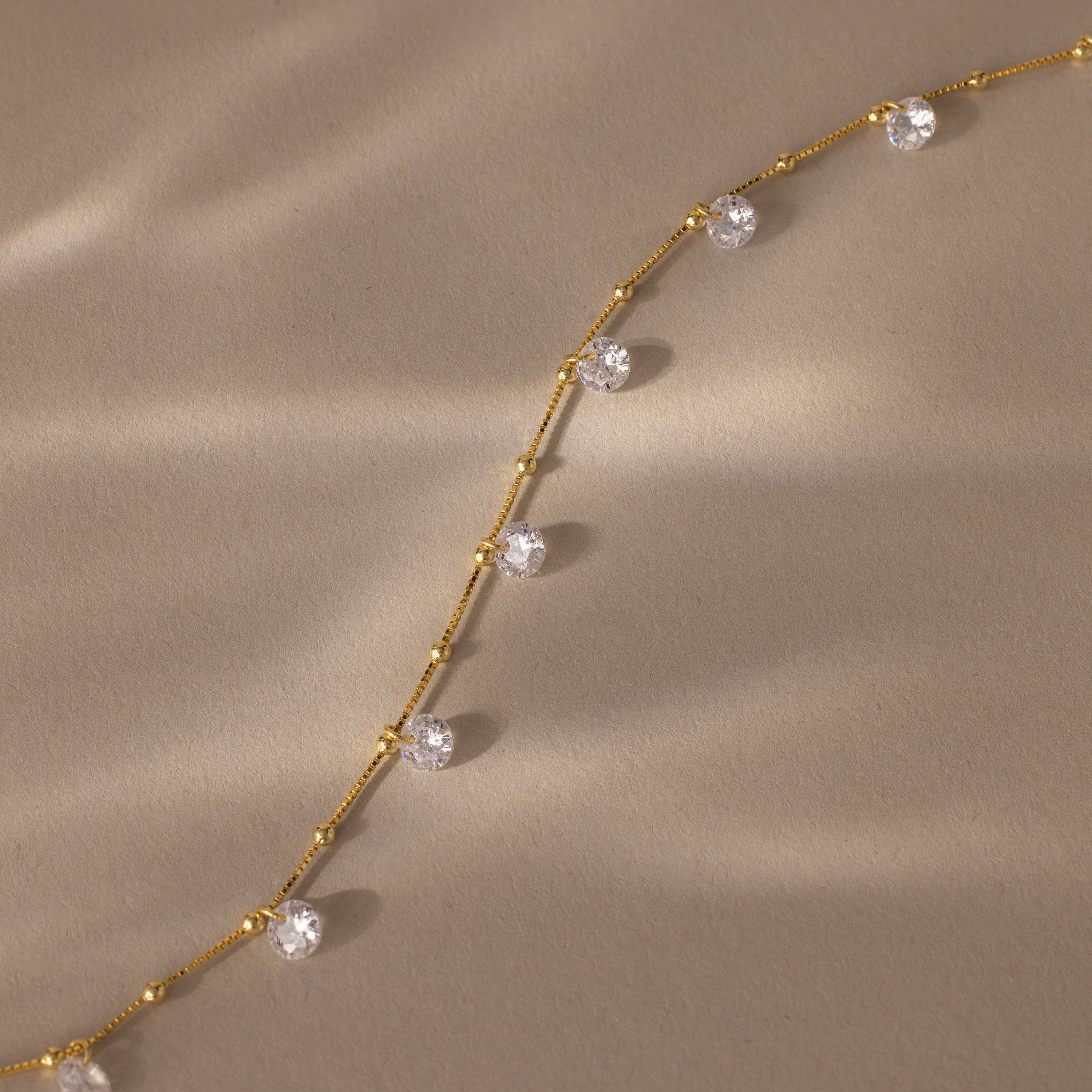 Satellite Diamond Necklace in 18K Gold - Image 3