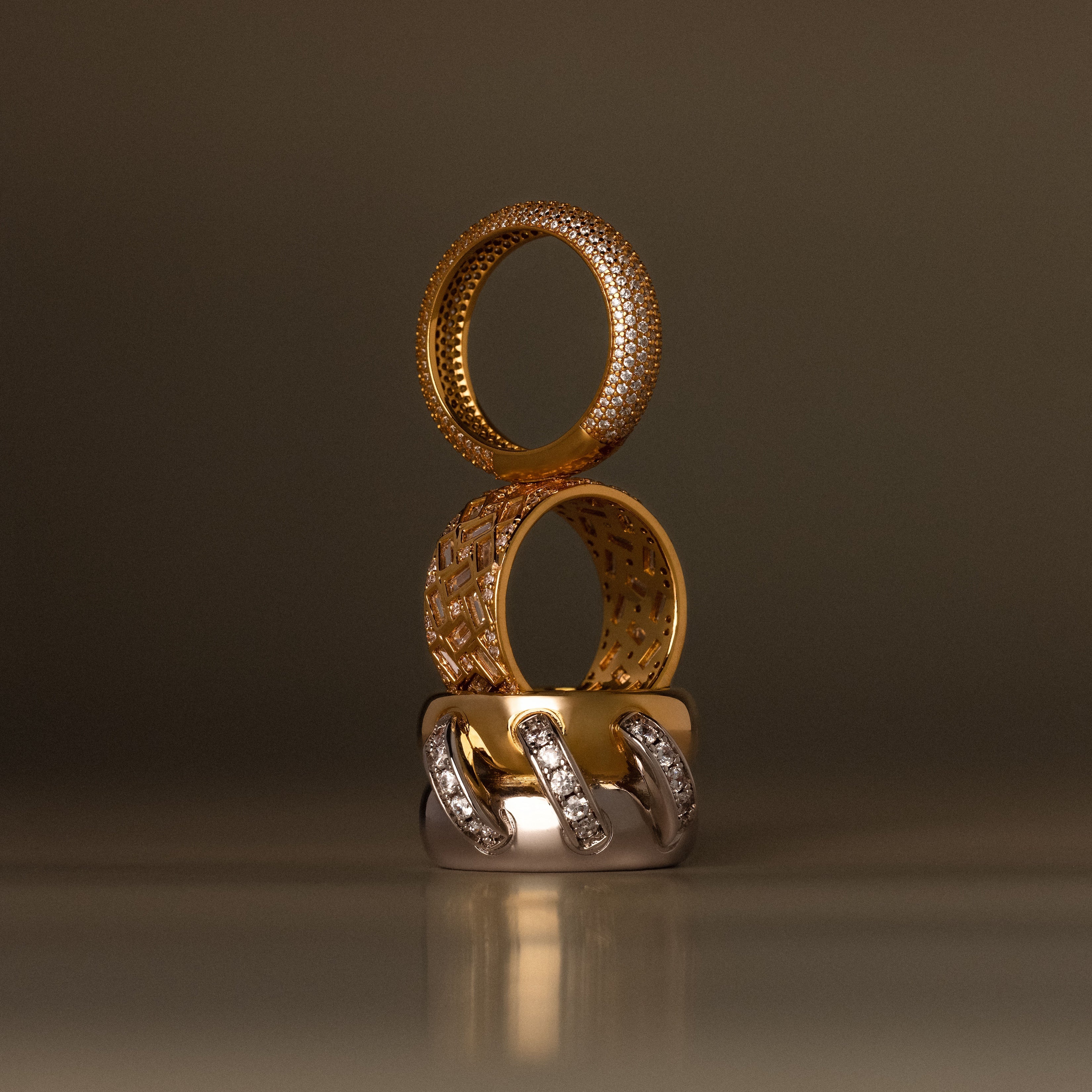 Sculpted Mixed Metal Link Ring - Image 7