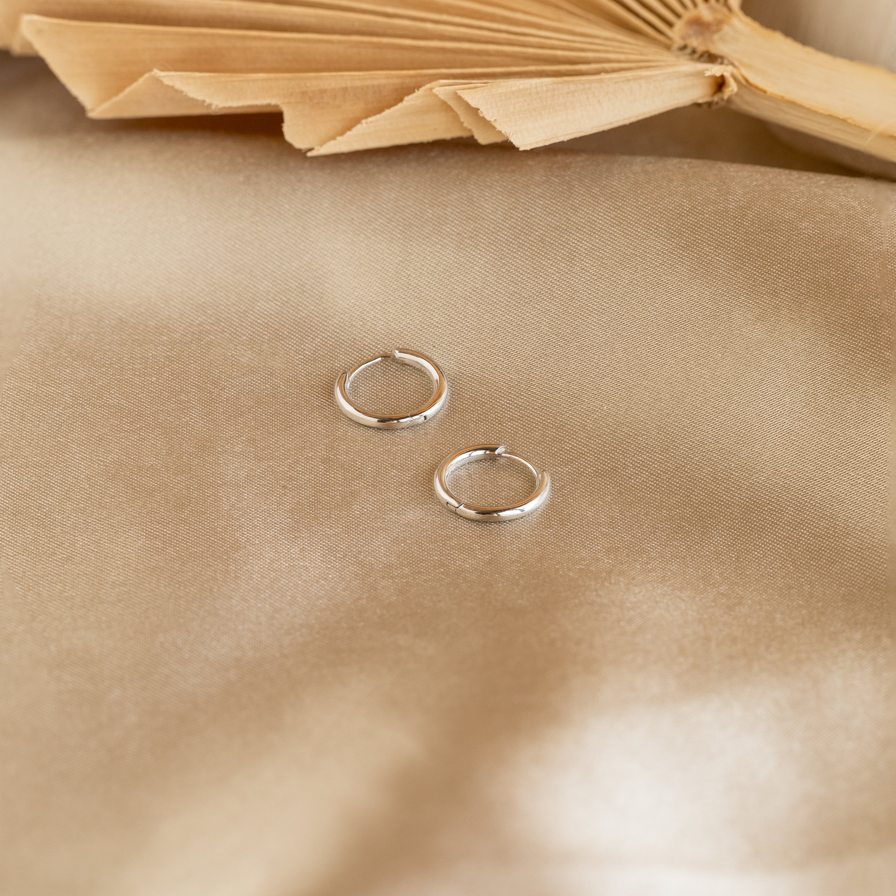 Small Bold Hoops - Image 5