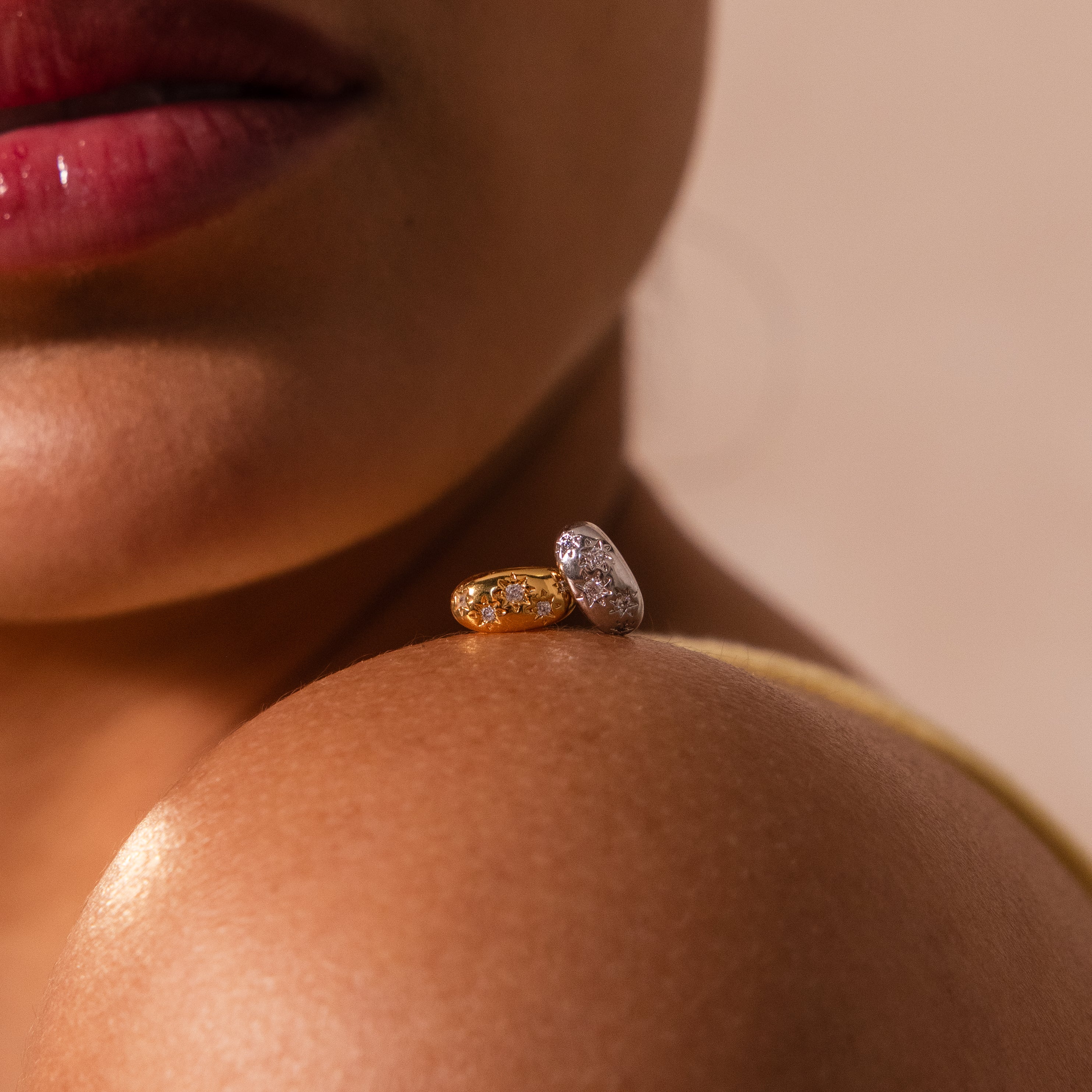 Sprinkle Diamond Dome Spacer Charm - Image 2