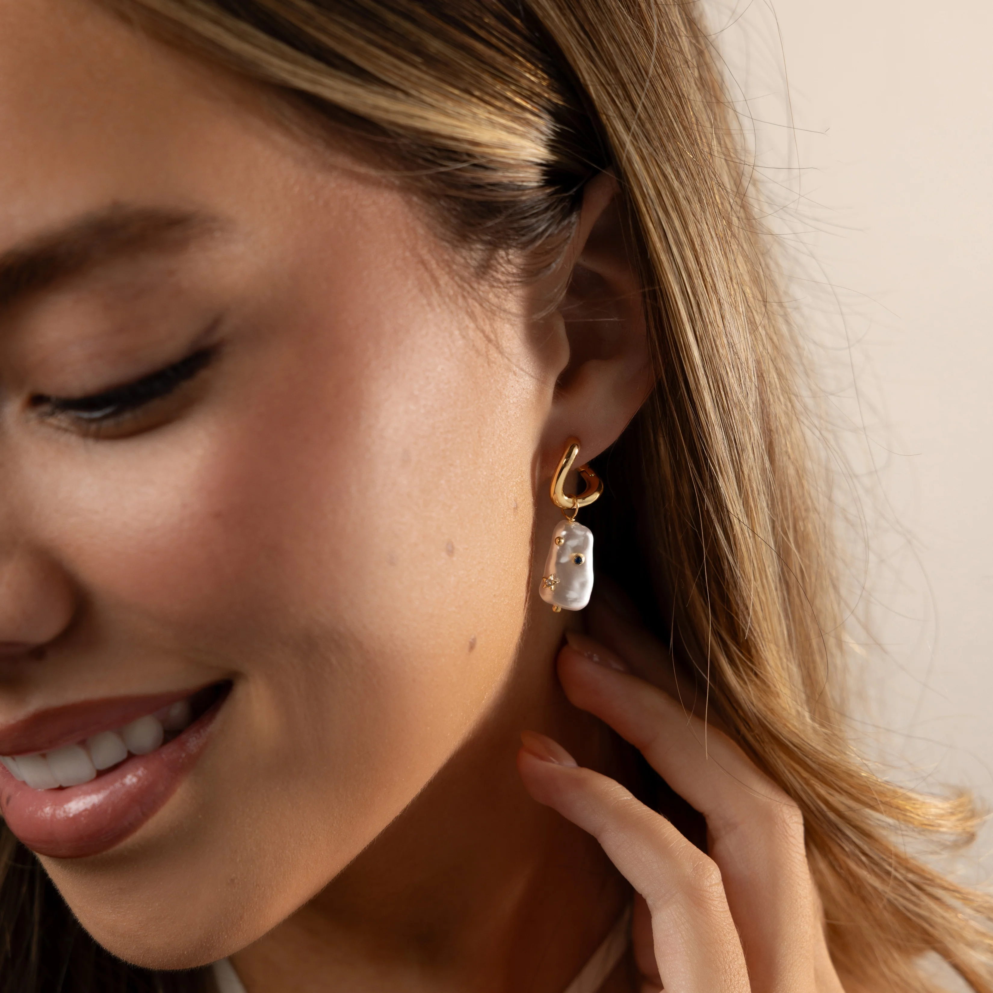 Starry Baroque Pearl Charm Hoops in 18K Gold - Image 4