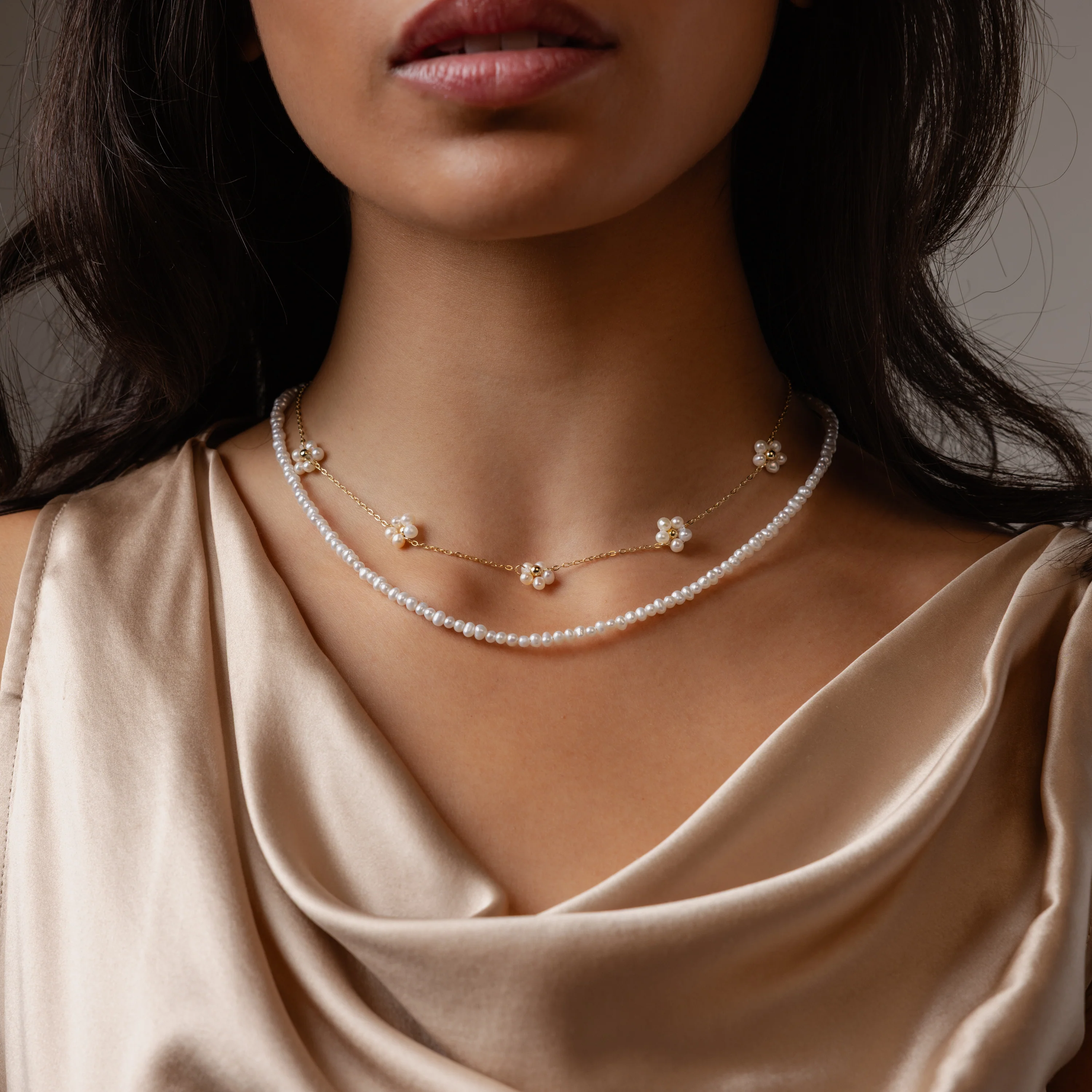 Summer Pearl Beaded Necklace in 18K Gold - Image 4