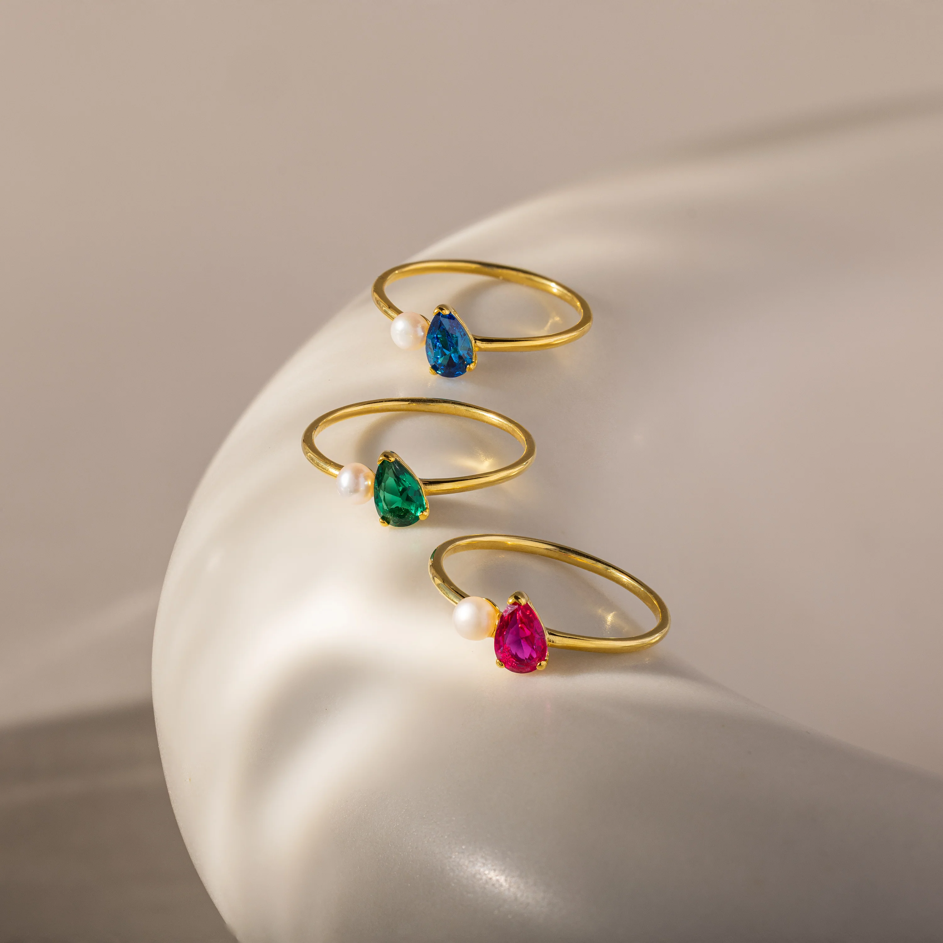 Teardrop Alexandrite & Pearl Ring