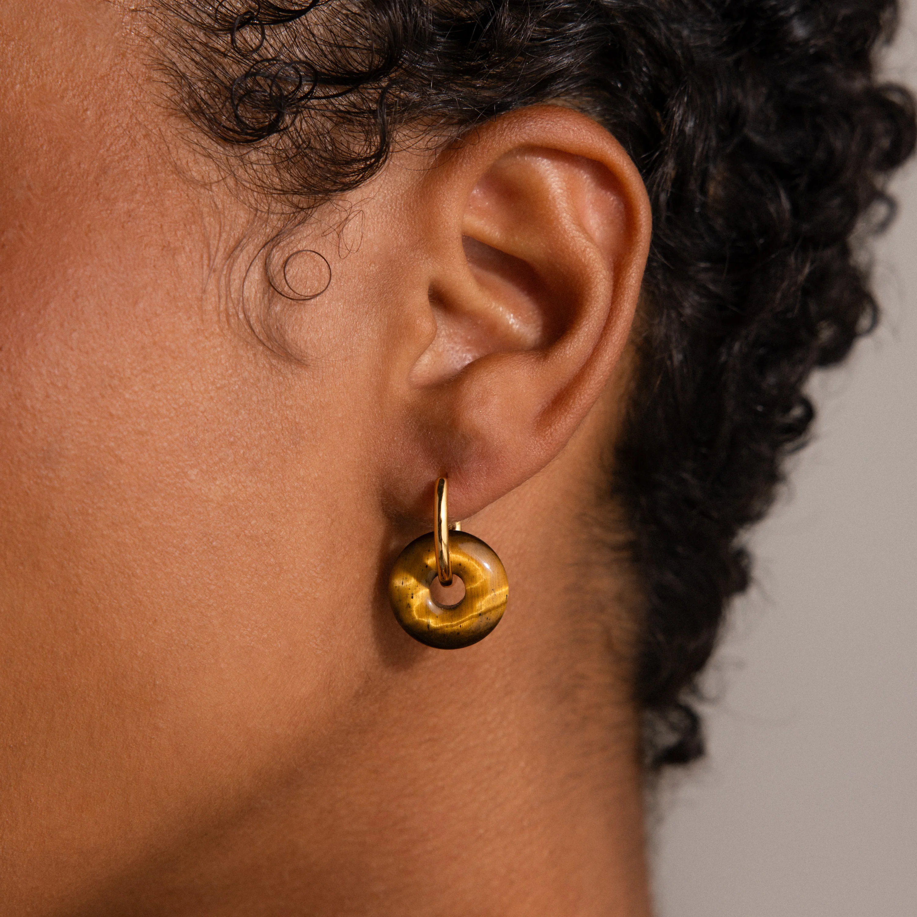 Tiger's Eye Duo Hoops in 18K Gold - Image 2