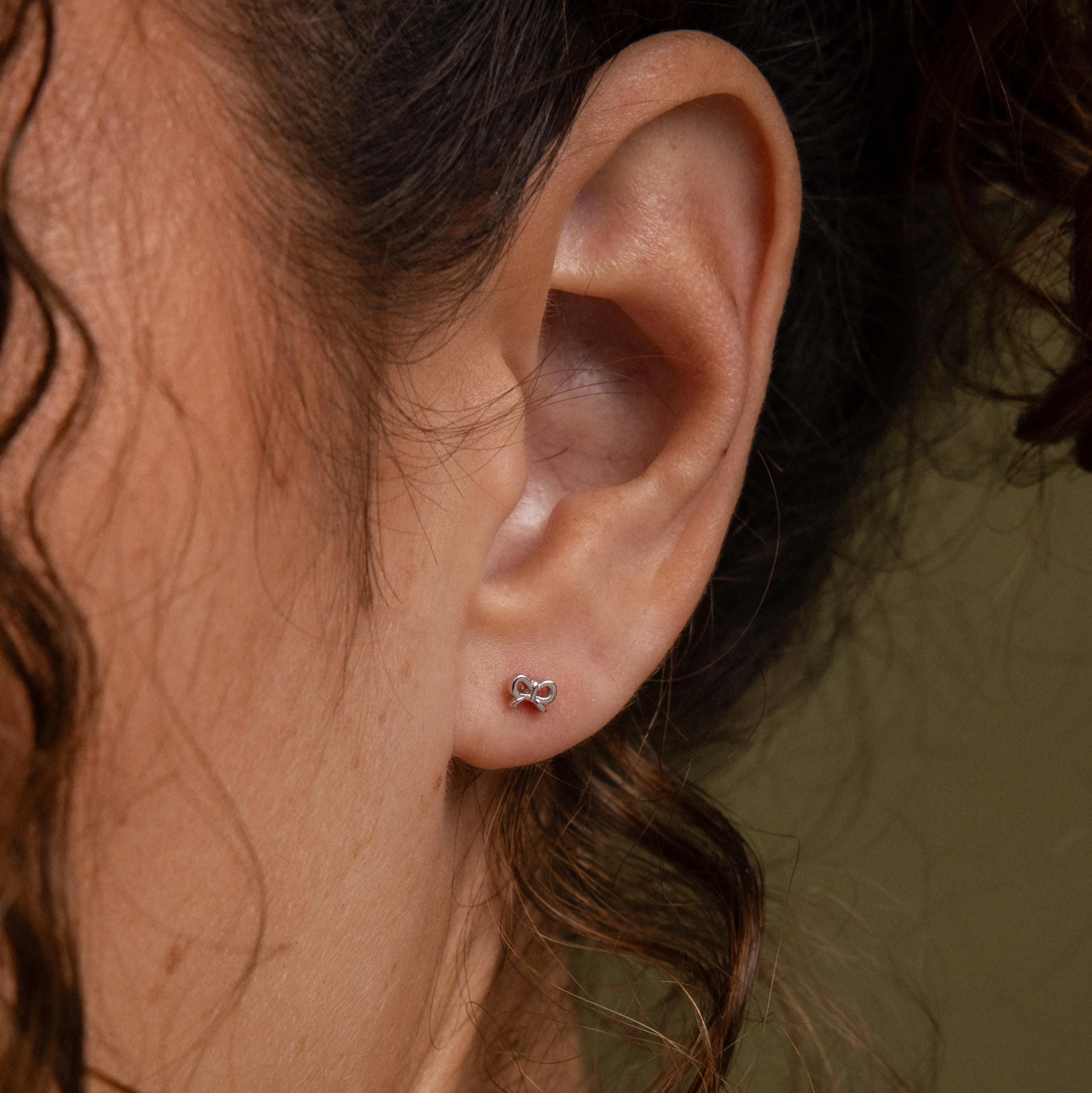 Tiny Bow Flatback Studs in Silver - Image 2