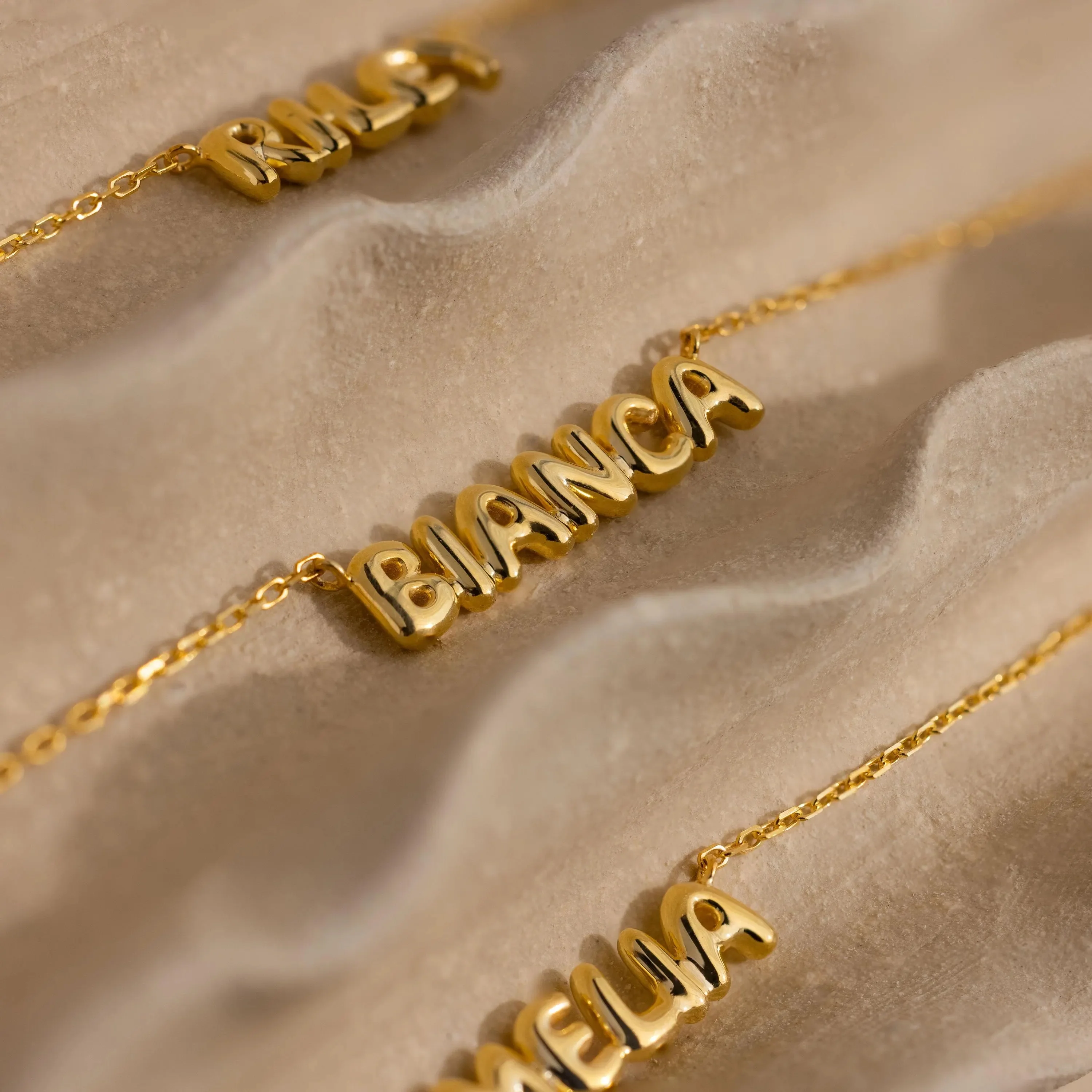 Tiny Bubble Name Necklace in 18K Gold - Image 3