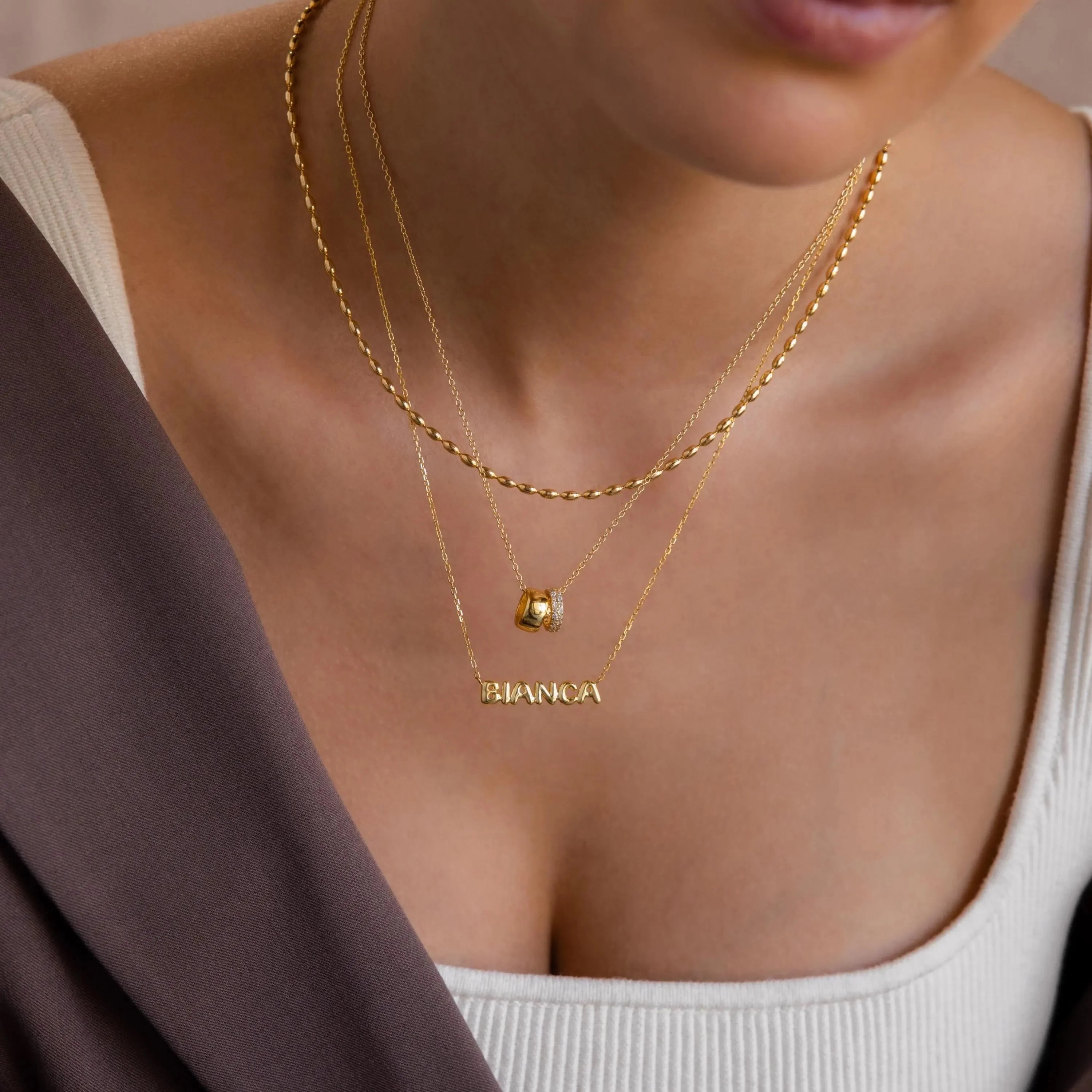 Tiny Bubble Name Necklace in 18K Gold - Image 4