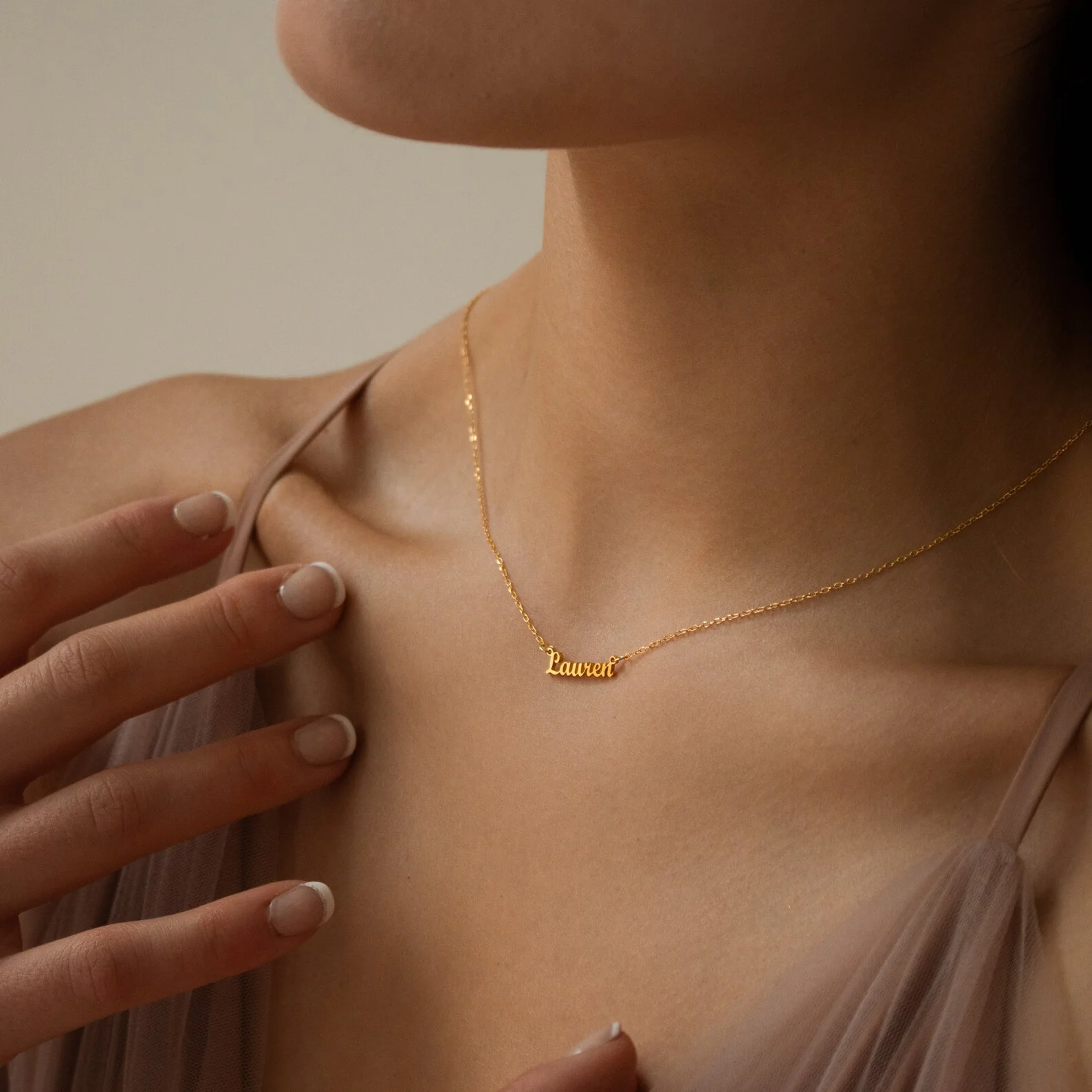 Tiny London Name Necklace - Image 3