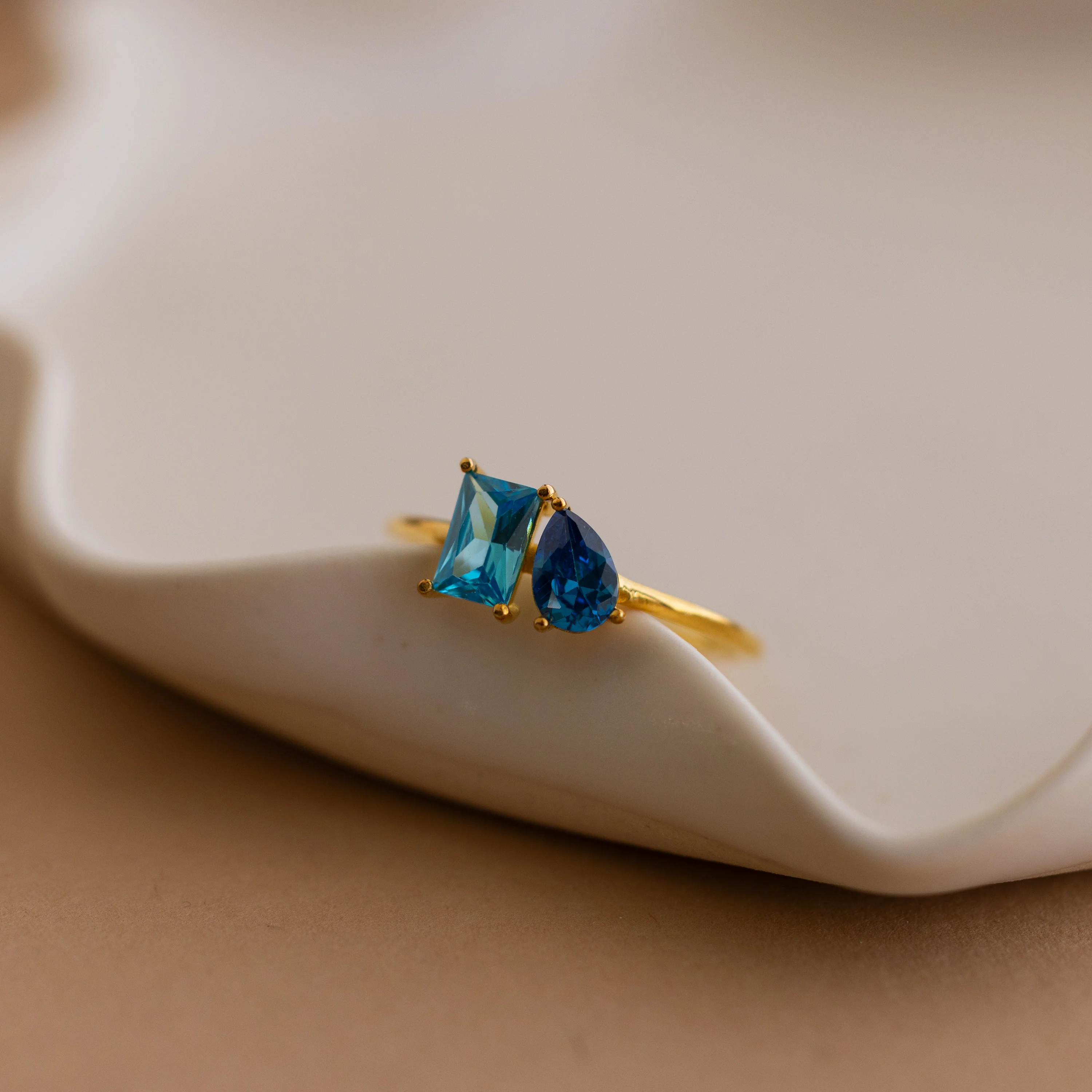 Toi et Moi Birthstone Ring - Image 7