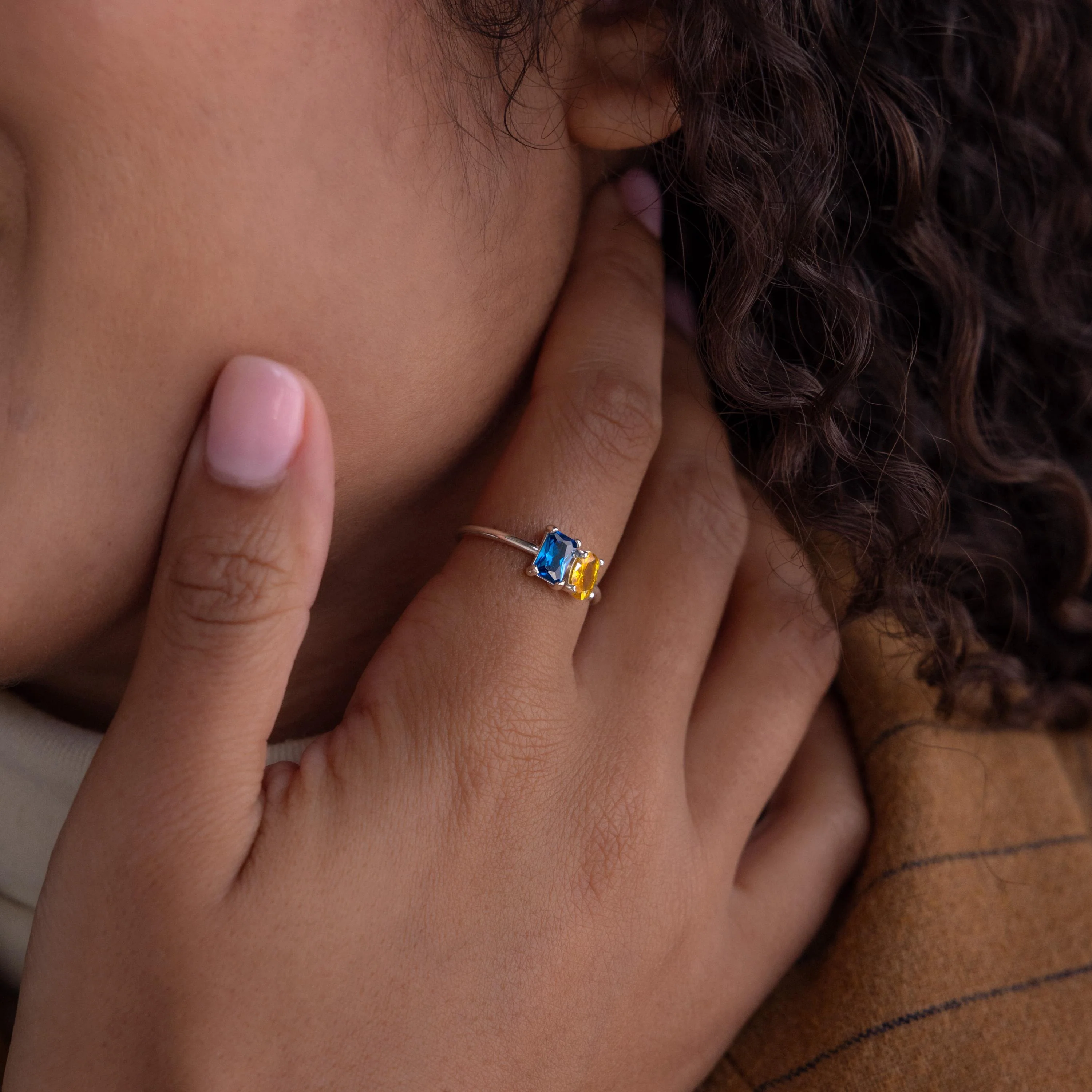 Toi et Moi Oval Birthstone Ring - Image 4