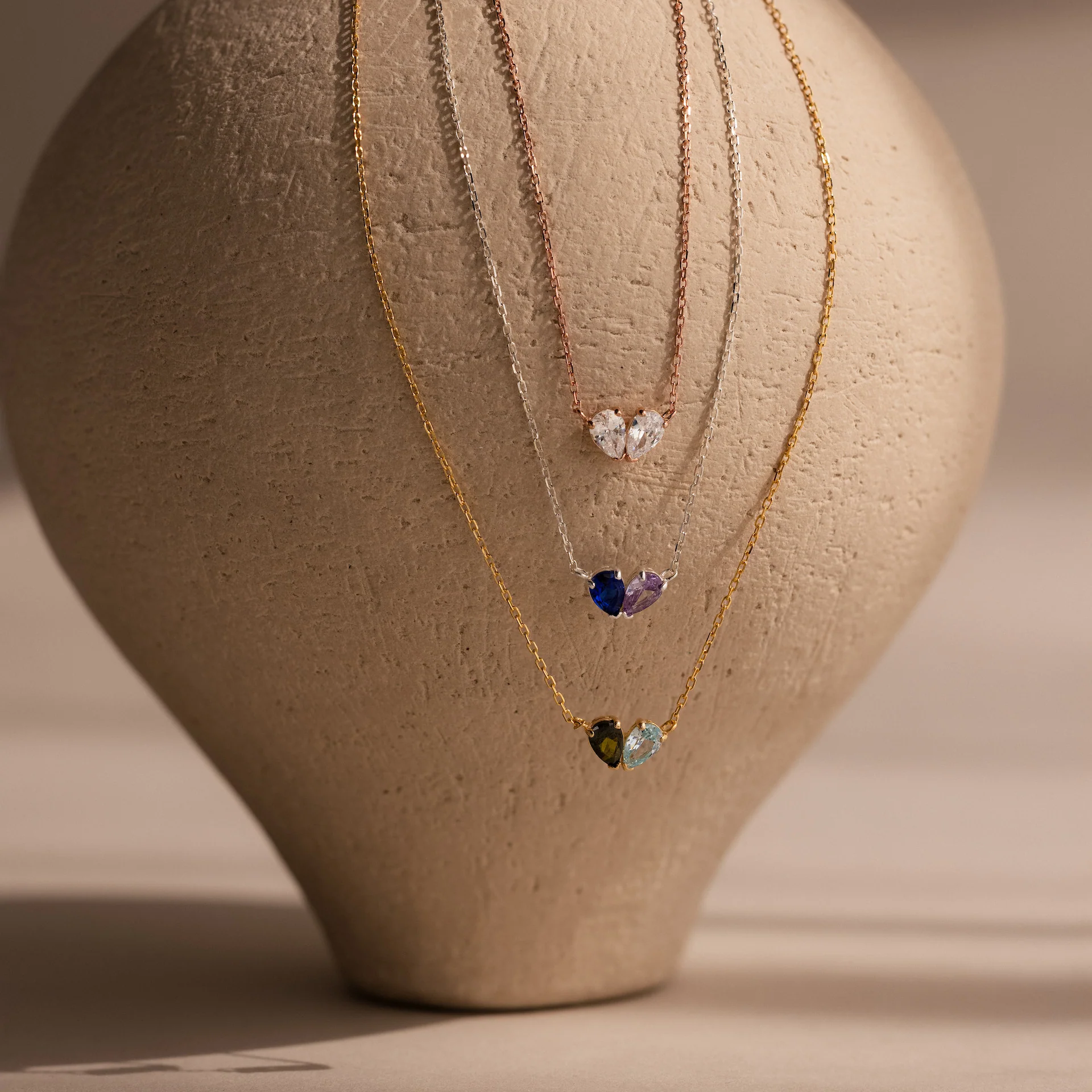 Toi et Moi Teardrop Heart Necklace in Silver - Image 5