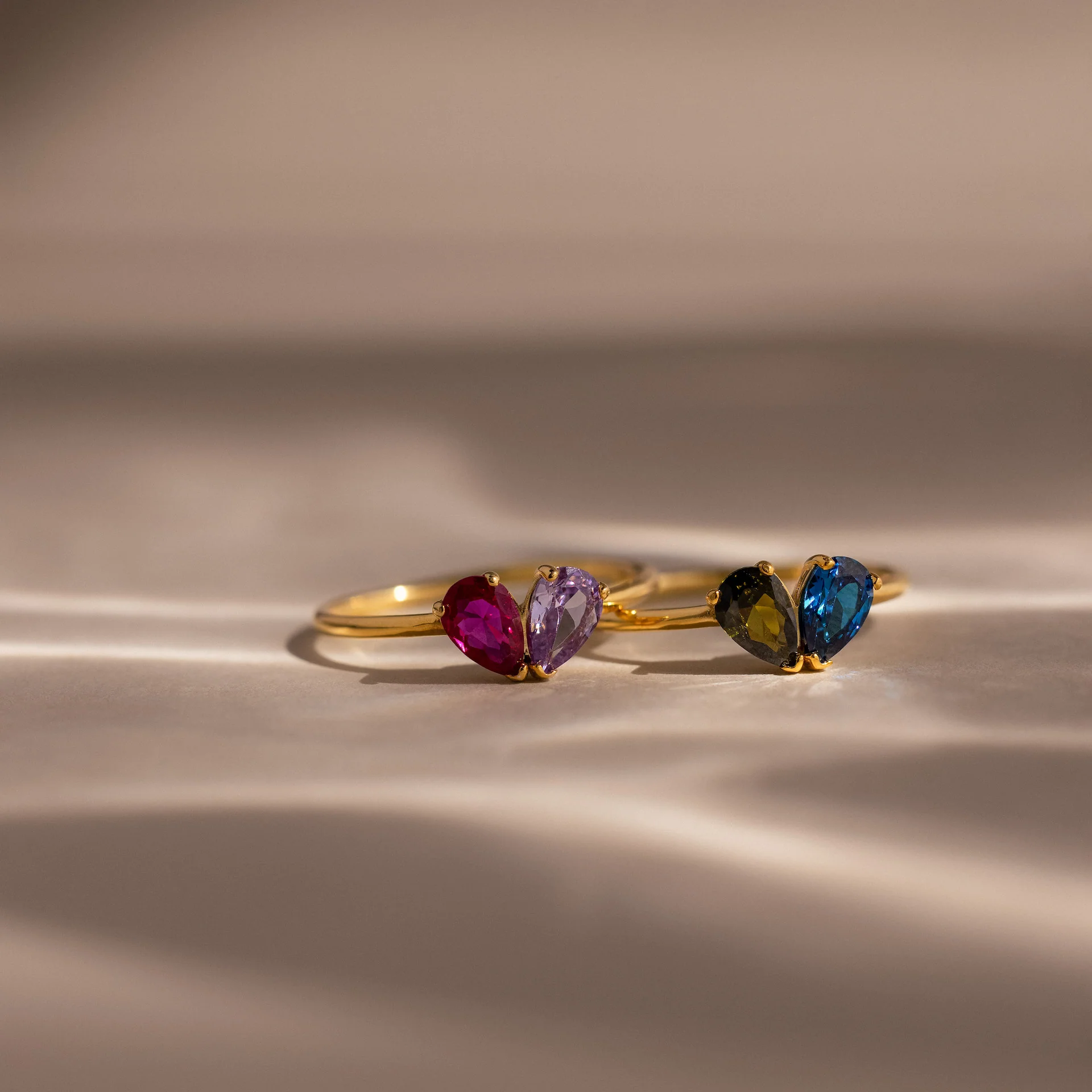 Toi et Moi Teardrop Heart Ring - Image 8
