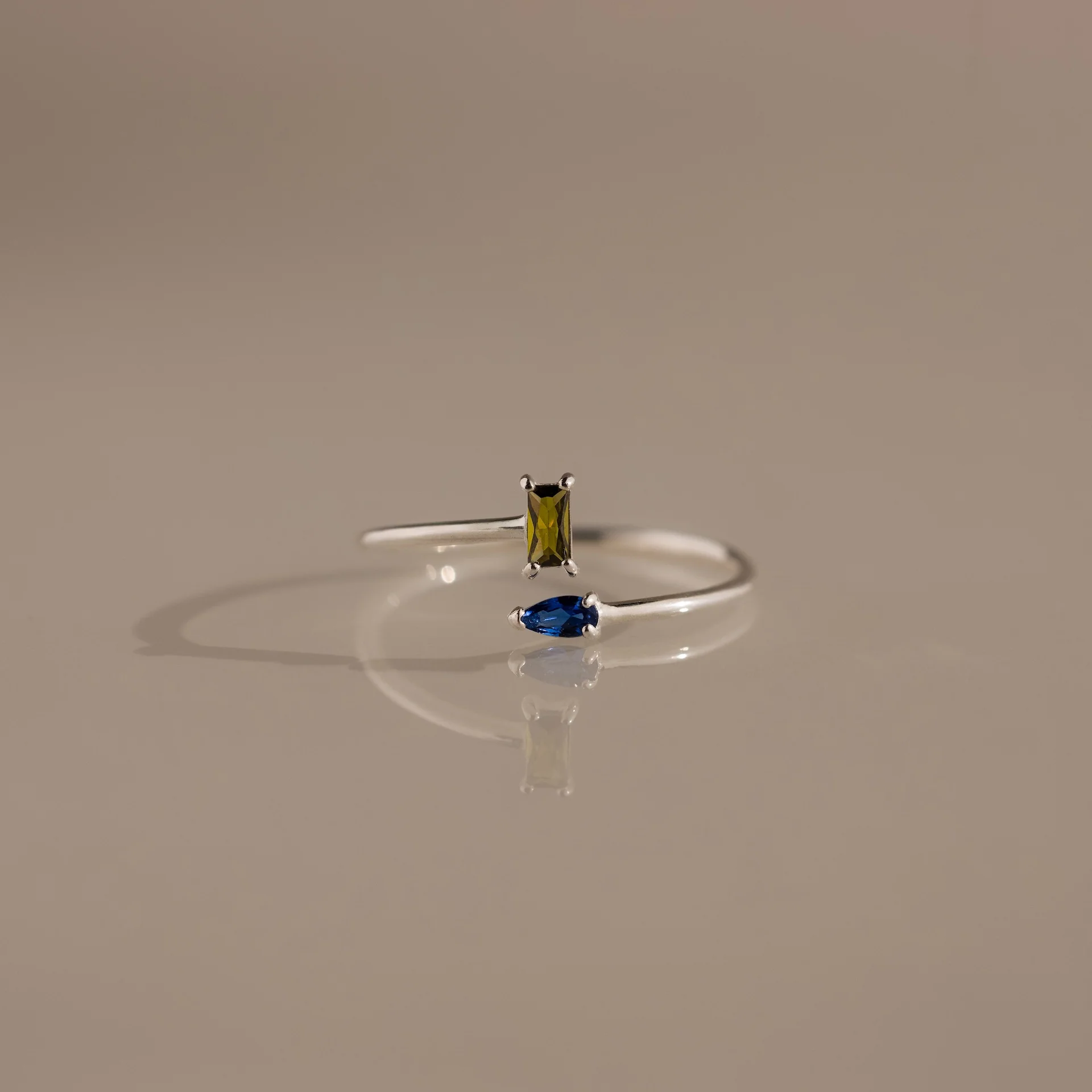 Toi et Moi Wrap Ring - Image 4