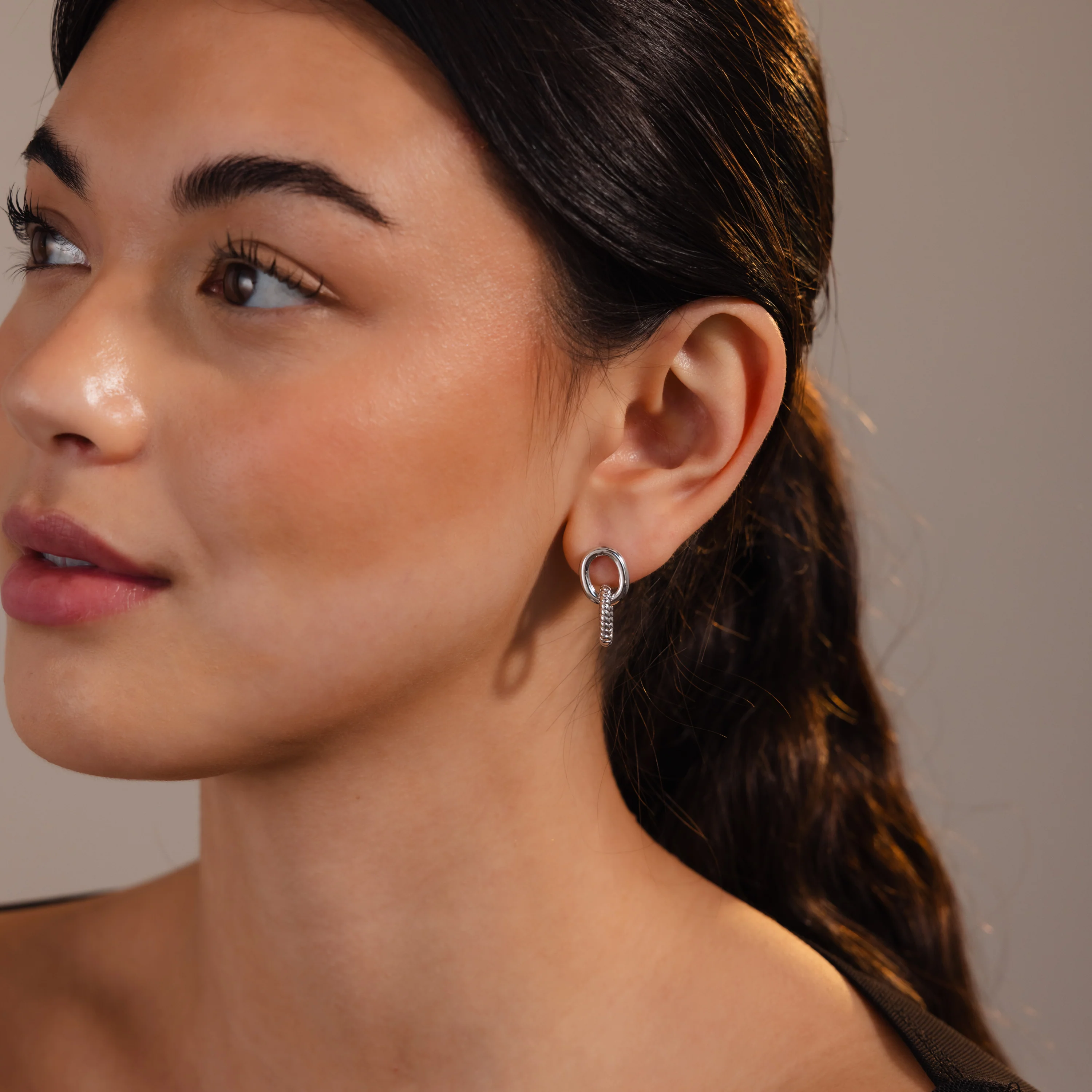 Twisted Link Earrings in Silver - Image 6