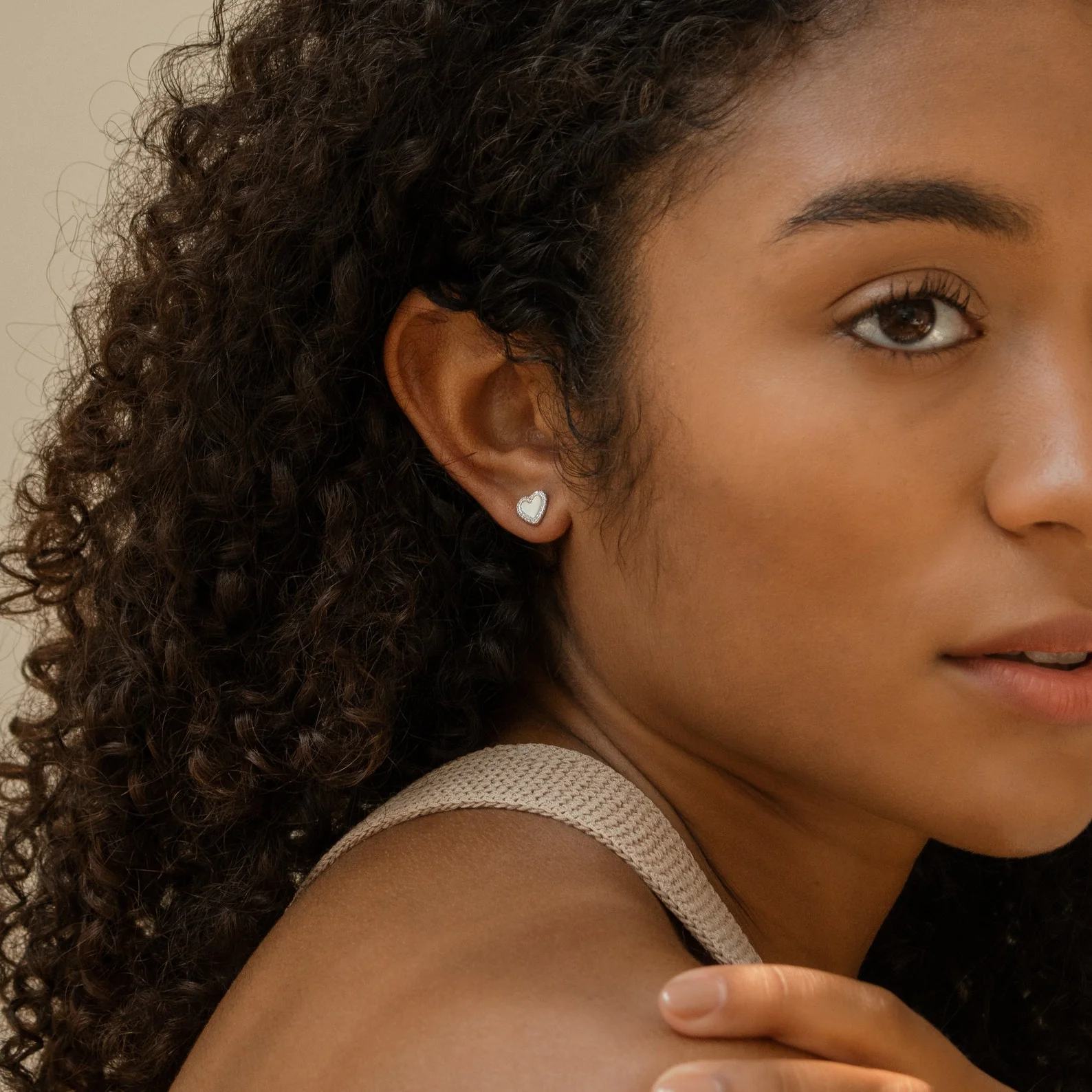Valentina Pearl Studs - Image 7