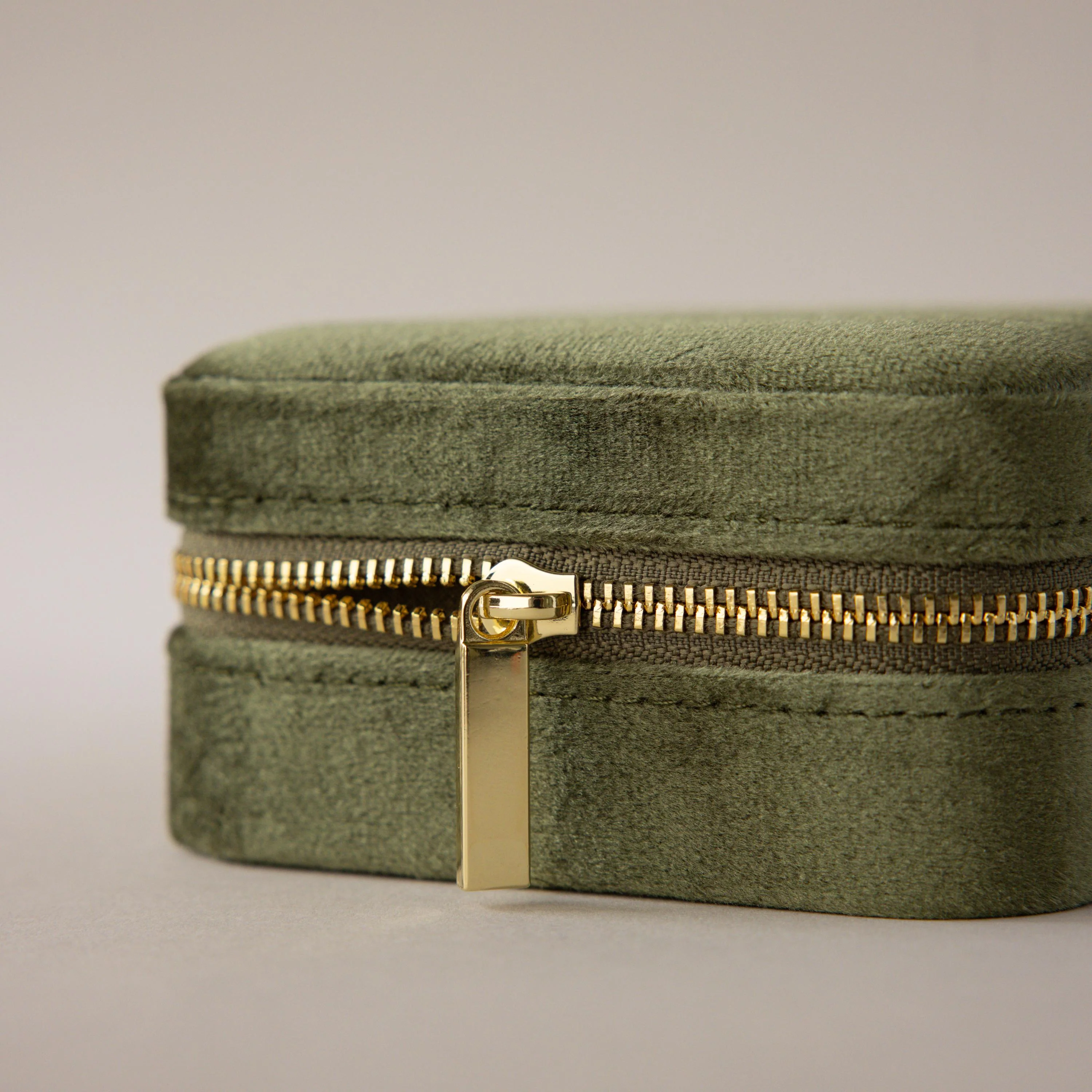 Velvet Mirror Jewelry Box - Image 6